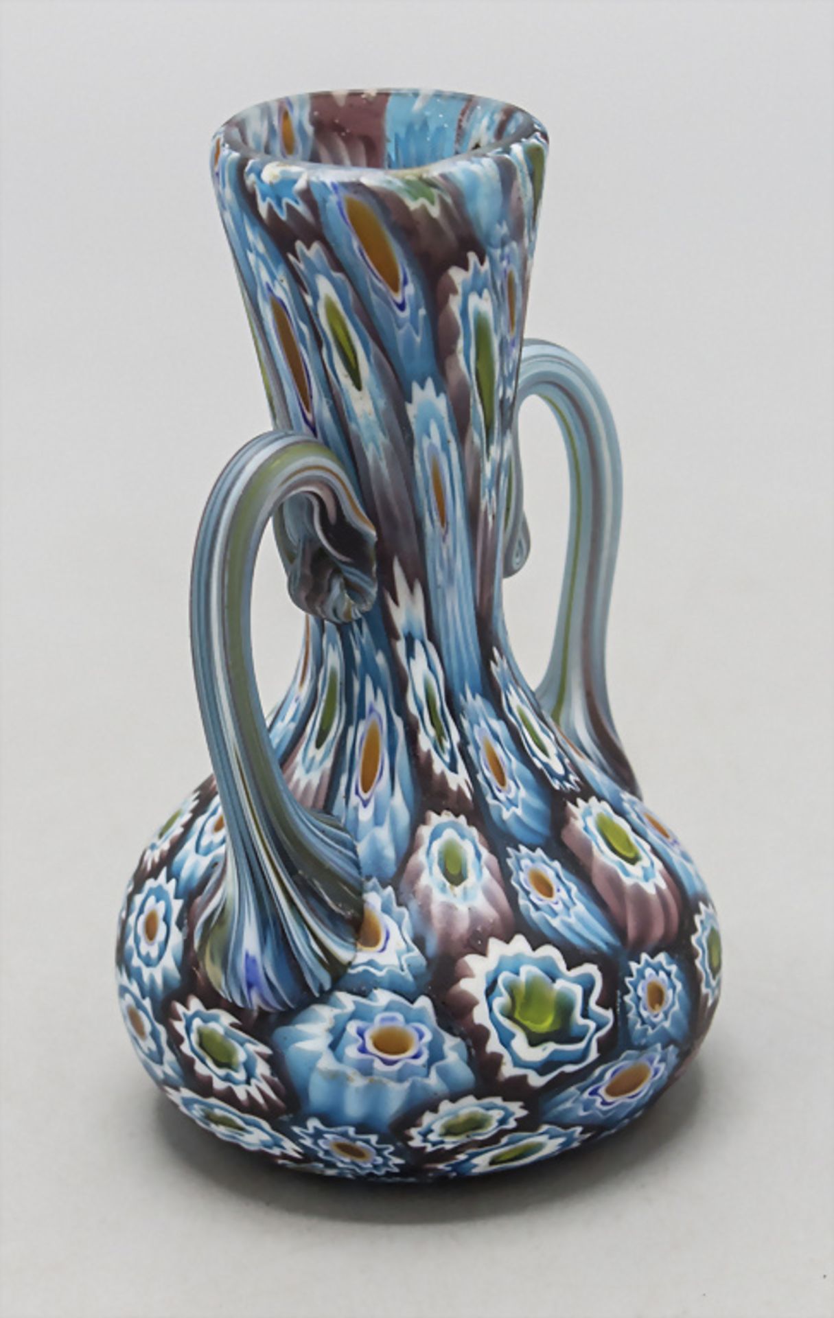 Jugendstil Miniatur-Henkelvase / An Art Nouveau miniature glass vase with handles, Fratelli ... - Bild 2 aus 3