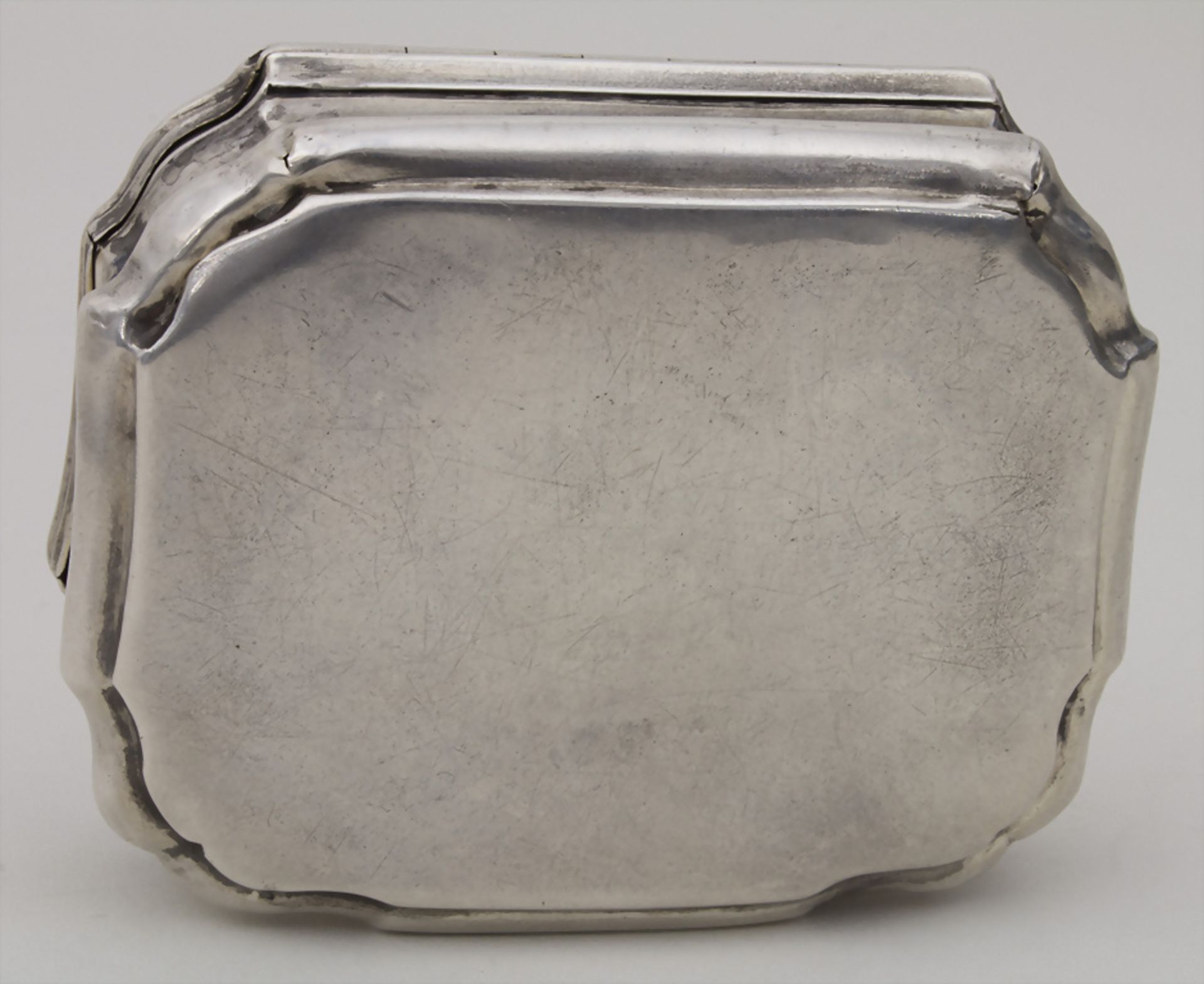 Rokoko Tabatiere / Schnupftabakdose / A silver Baroque snuffbox, deutsch, 18. Jh. - Bild 7 aus 8