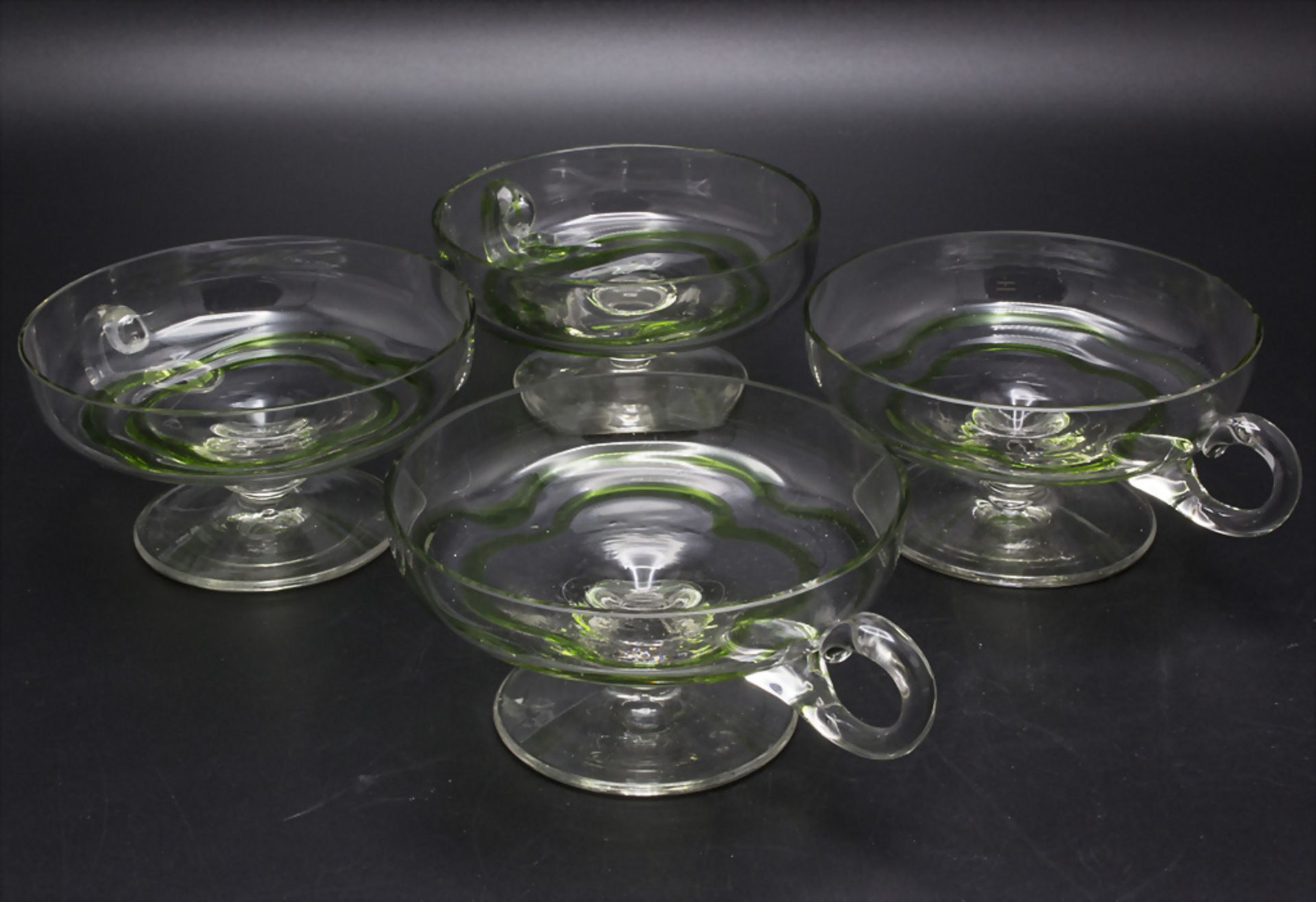 4 Jugendstil Eis- bzw. Dessertschalen 'Liane' / A set of 4 Art Nouveau icecream/dessert glass ...