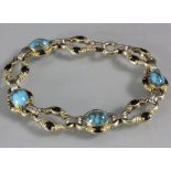Armband mit Türkisen / A 14ct gold bracelet with turquoises