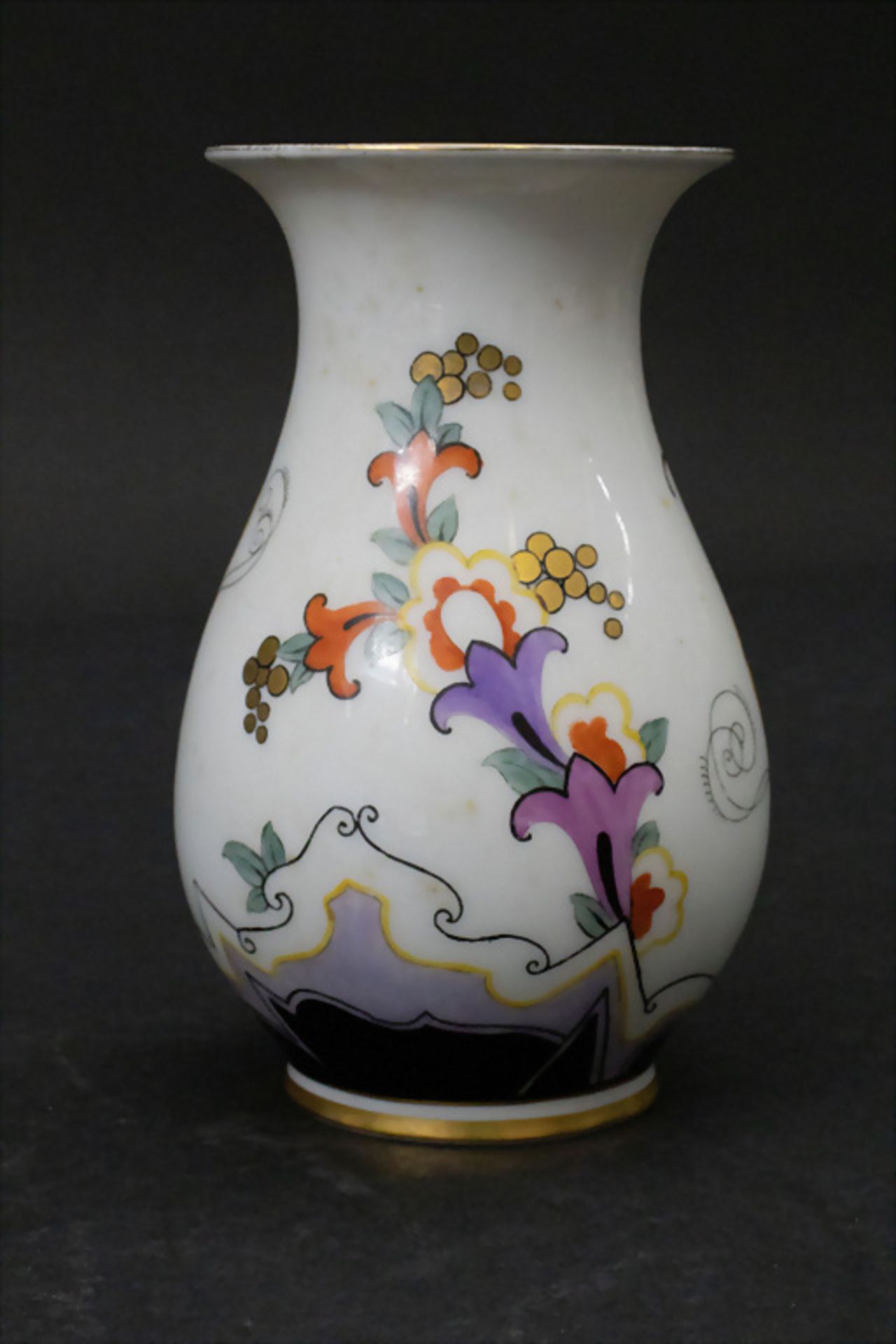 Art Déco Vase 'Butterfly' / An Art Deco vase 'Butterfly', Rosenthal, Selb, um 1920 - Bild 2 aus 5