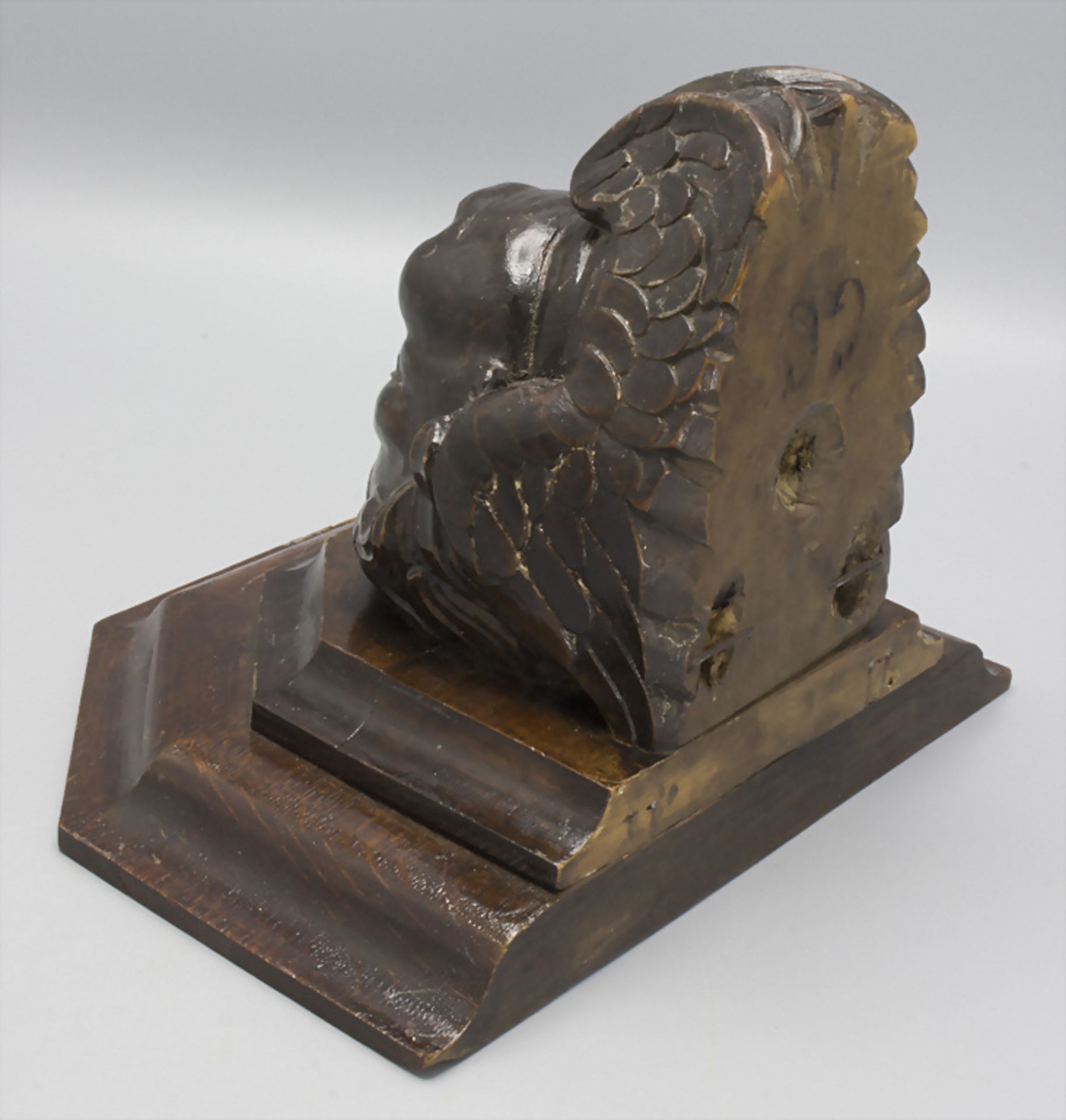 Konsole mit Kopf eines beflügelten Engels / A wall bracket with the head of a cherub, wohl 19. Jh. - Bild 4 aus 5