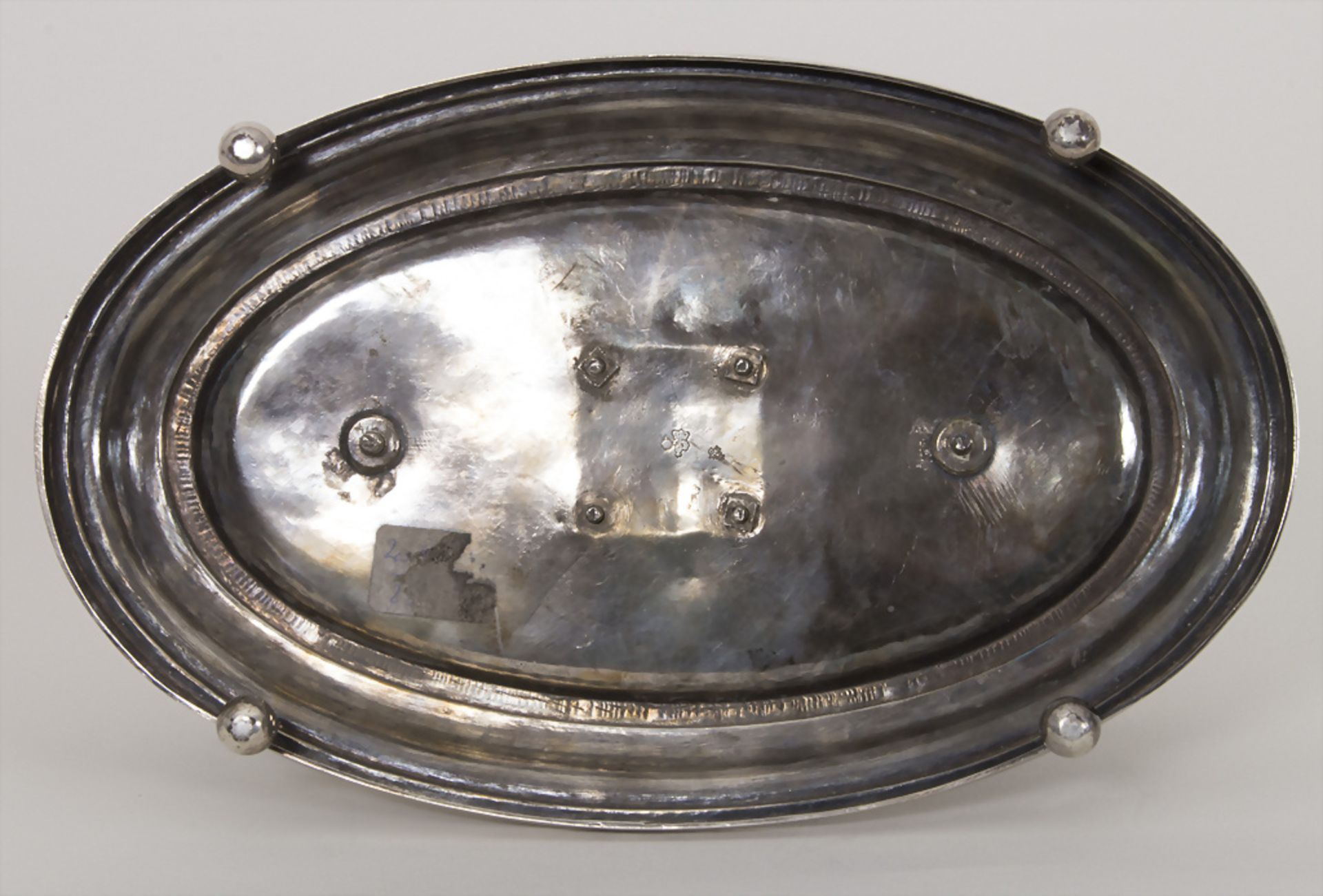 Louis-Seize Menage / A silver Louis-seize cruet stand, Henri-Louis Dutry, Paris, 1787 - Bild 6 aus 9