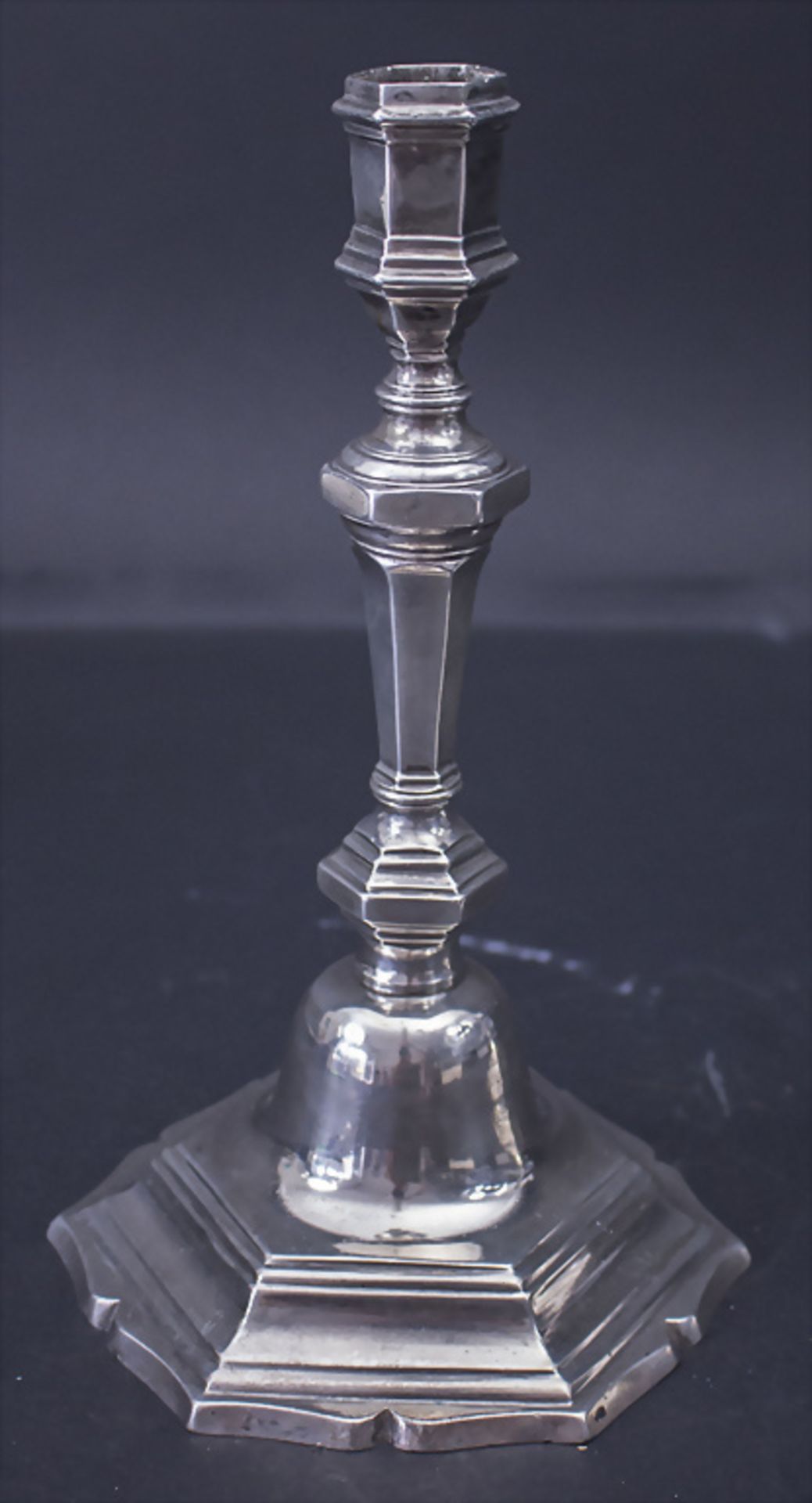 Paar Barock Kerzenleuchter / A pair of Baroque silver candlesticks, Gabrielle Bidard Witwe, ... - Image 2 of 5