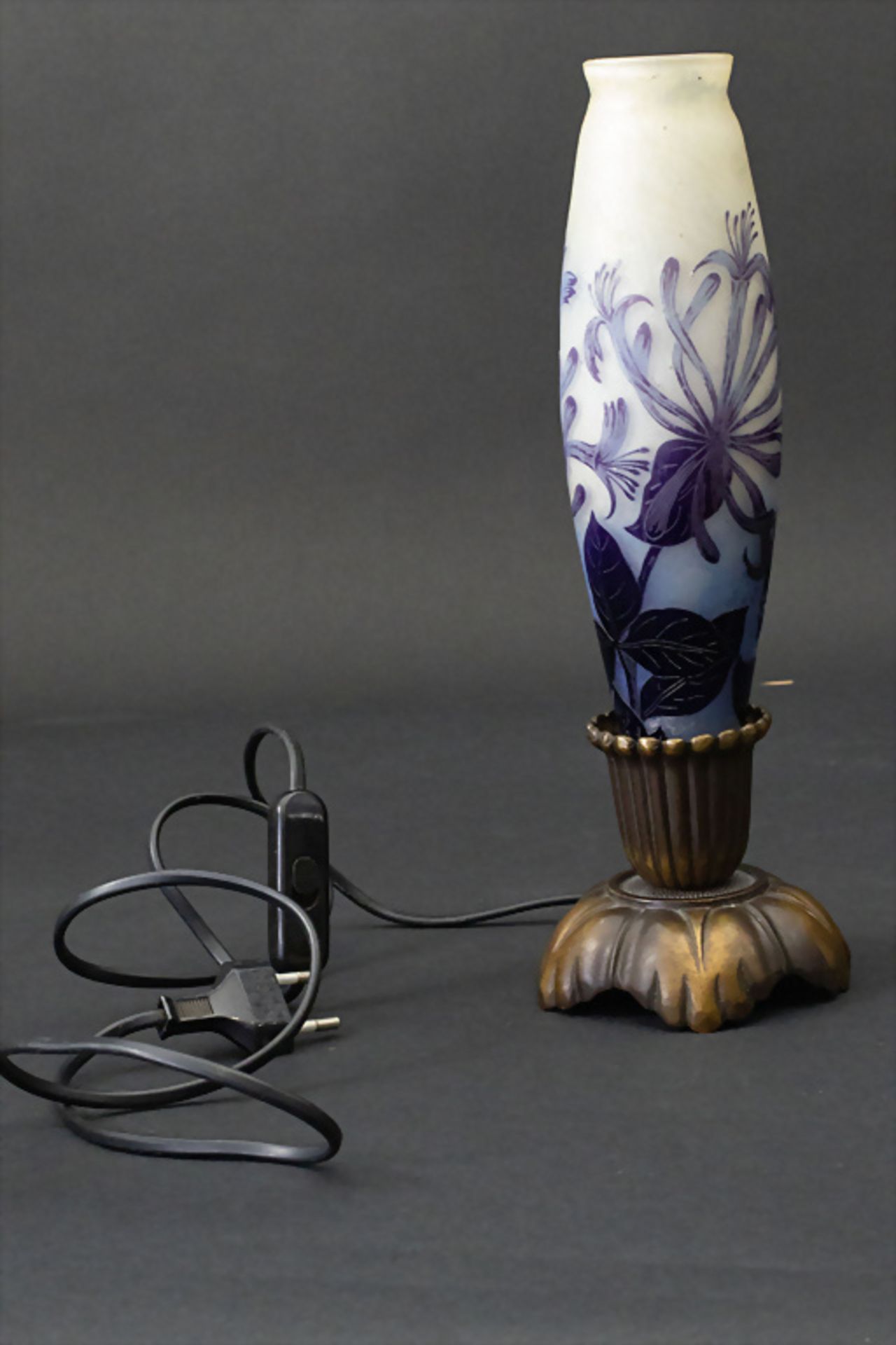 Tischlampe / A table lamp, Lagny, Frankreich, um 1920 - Image 3 of 6