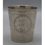 Becher / A silver beaker, Iver Larsen, Assens, um 1725