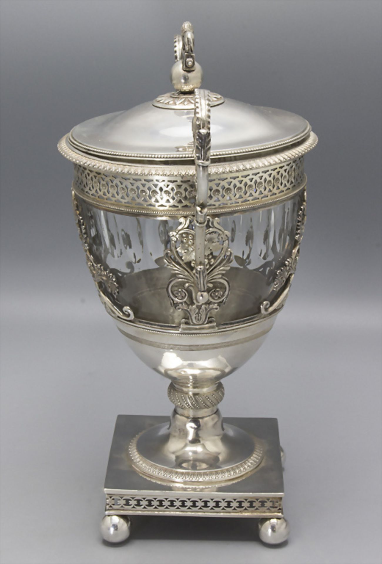 Empire Bonbonniere / An Empire silver bowl, Jérémie Paris, Paris, 1806-1809 - Image 4 of 14