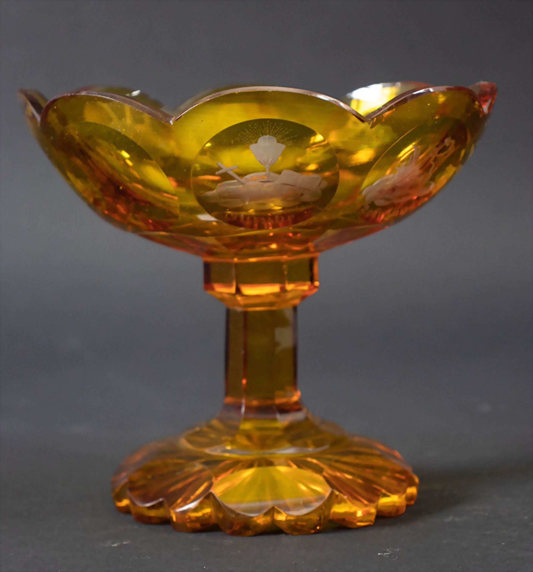 Historismus Fußschale / A Historician footed glass bowl, deutsch, Ende 19. Jh.