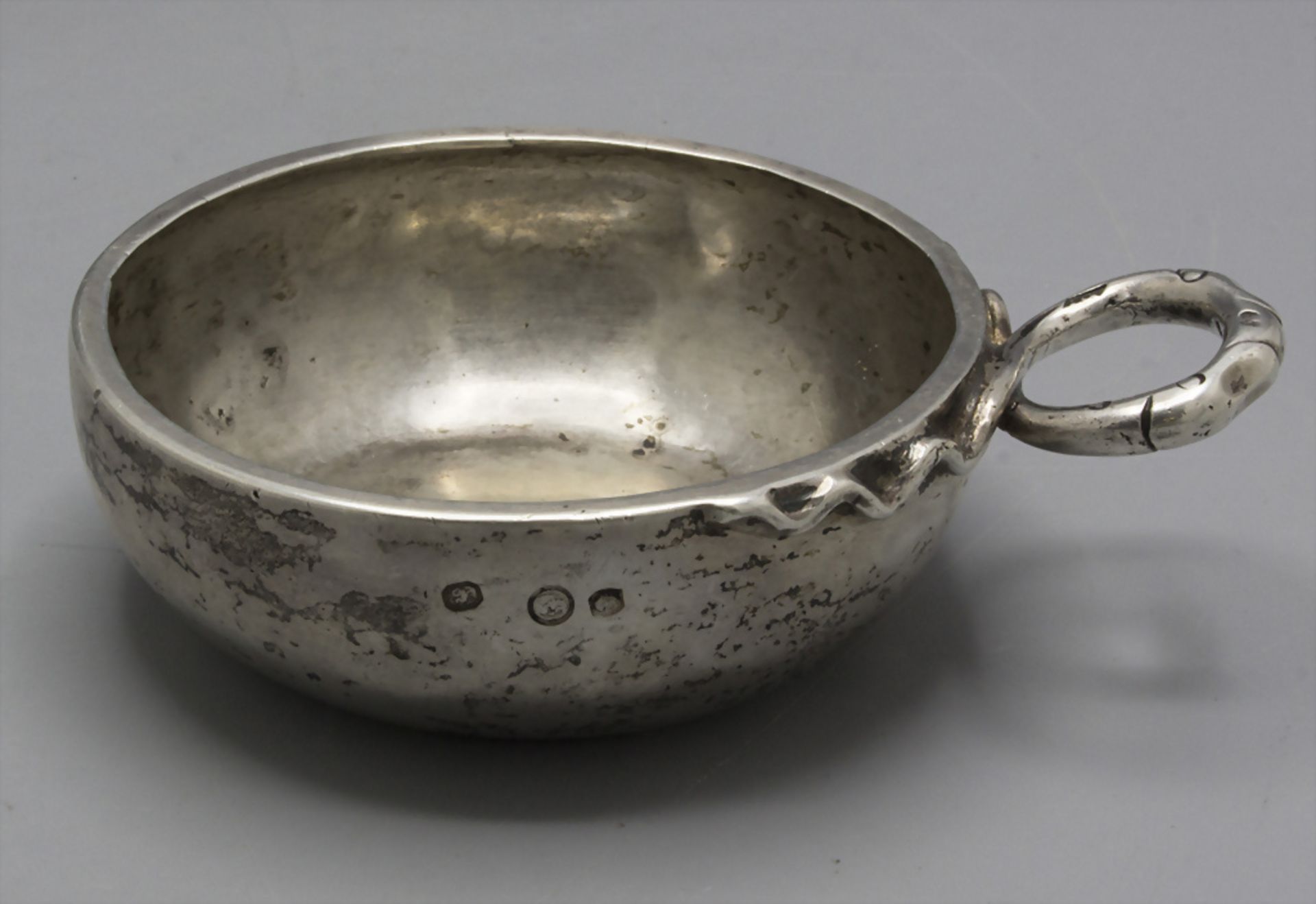 Branntweinschale / A silver wine tester / Tastevin, Clermont, 1803-1809