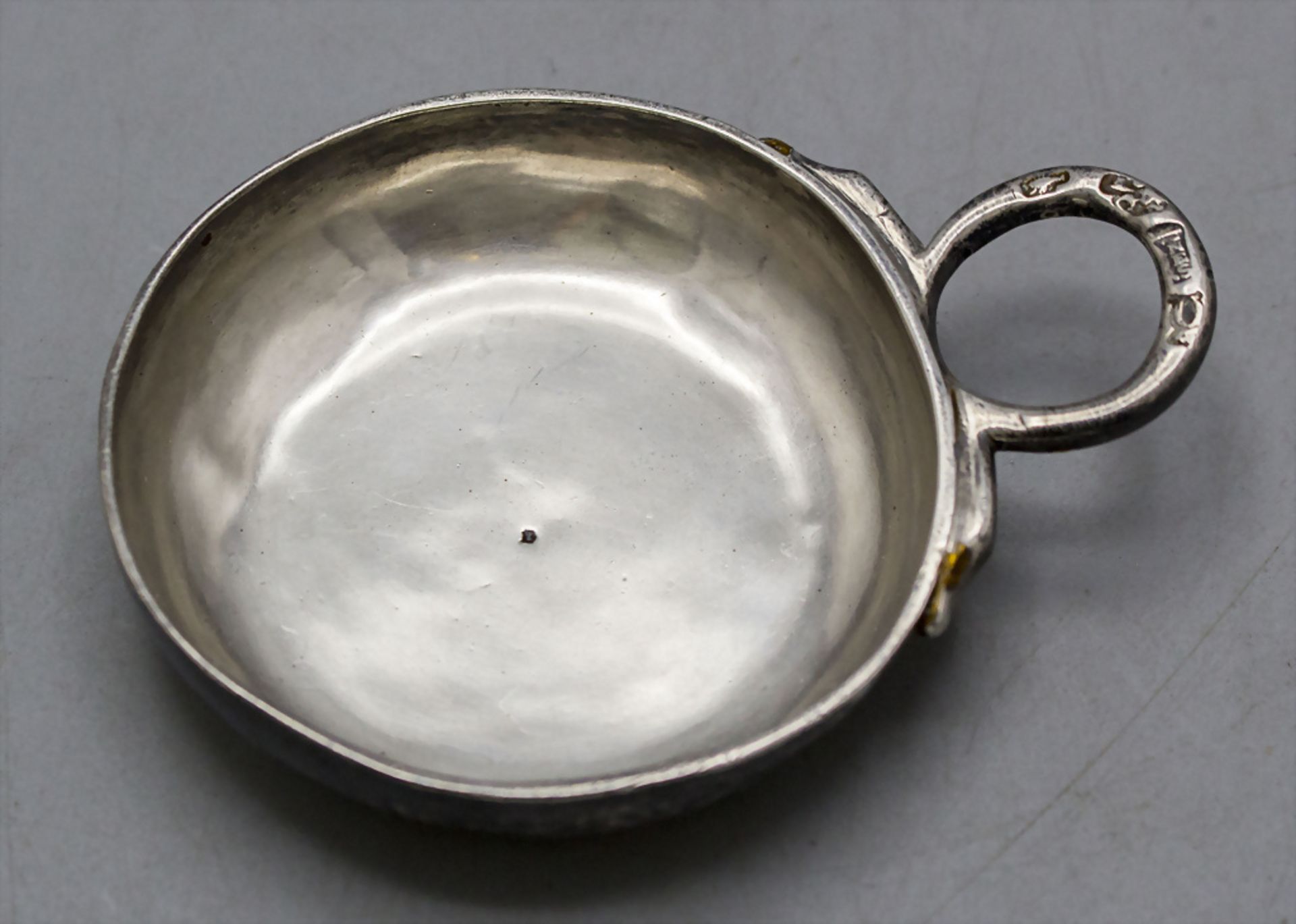 Branntweinschale / A silver wine tester / Tastevin en argent massif, Pierre Chesneau, Angers, ...