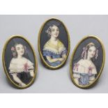 3 Miniatur Porträts 'Schwestern' / Miniature portraits of 3 sisters, Spanien, Anfang 19. Jh.