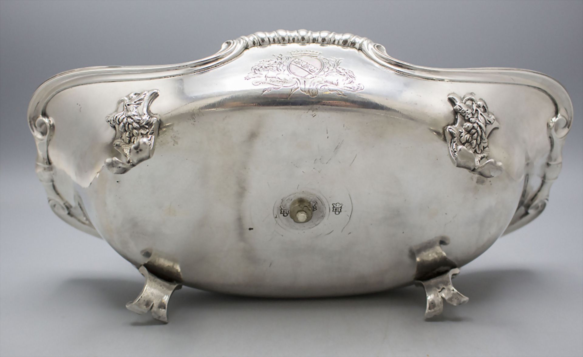 Barock-Menage / A Baroque silver cruet stand / Huilier, Jean Baptiste Harrault, Avignon, um 1740 - Image 8 of 9