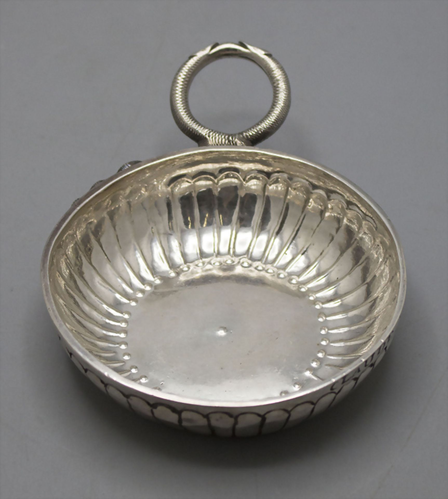 Branntweinschale / A silver wine tester / Tastevin, Pierre Philippe de Ribeaucourt, Abbeville, ...