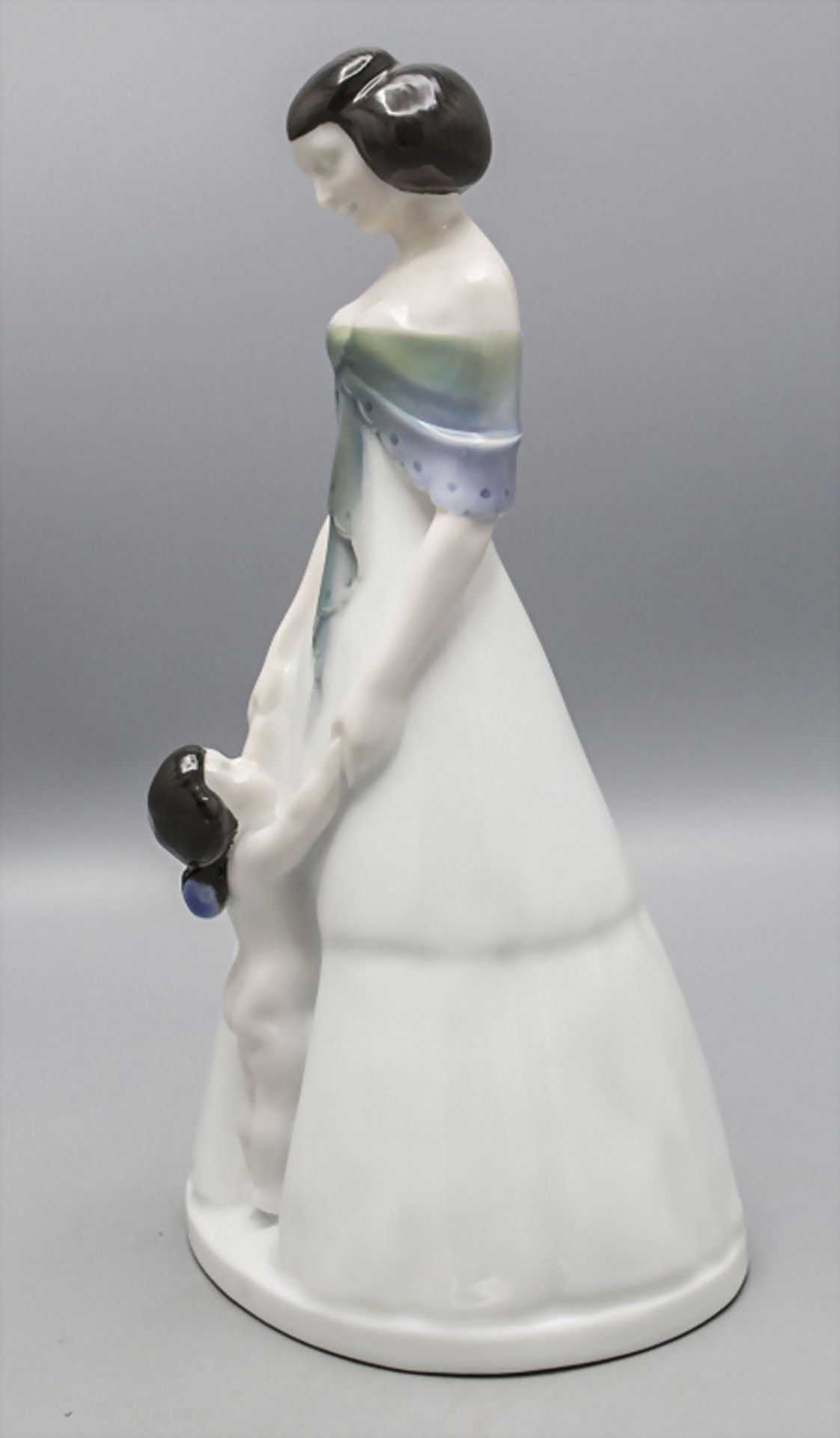 Figur 'Liebeszauber / A porcelain figure 'Magic of love', Rosenthal, um 1925 - Image 2 of 5