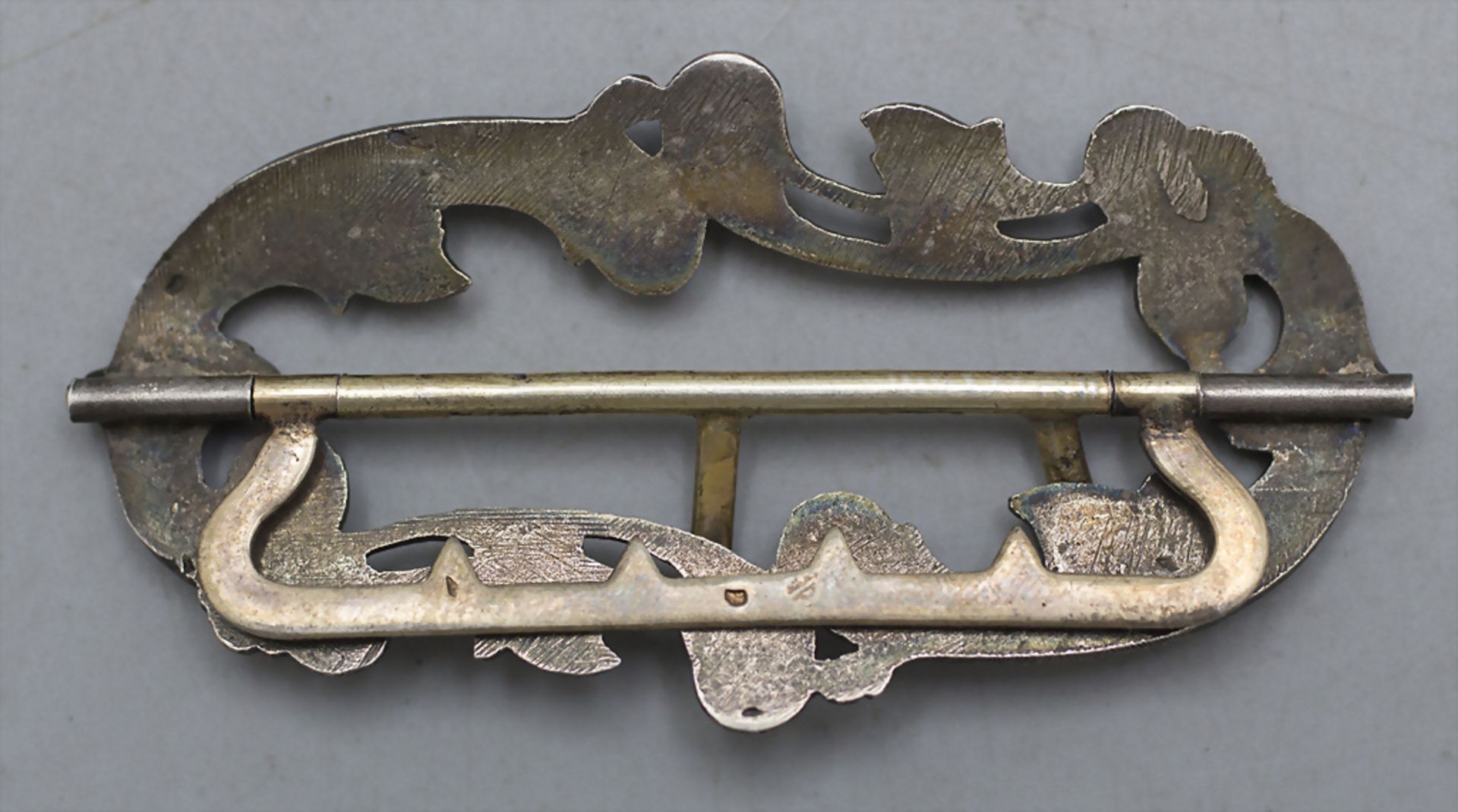 Silber Gürtelschließe / A silver belt buckle, Frankreich, 2. Hälfte 19. Jh. - Image 2 of 3