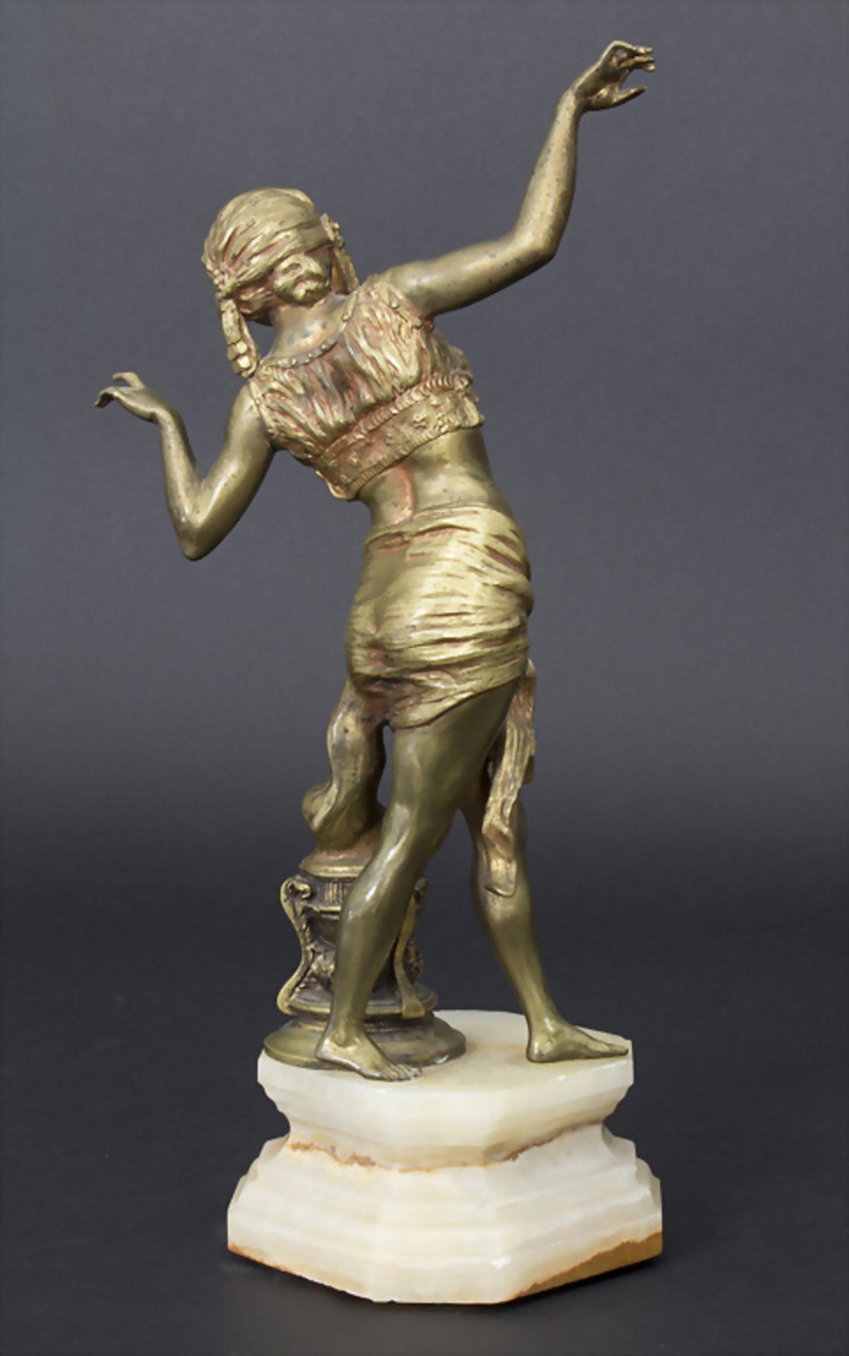 Jugendstil Bronze 'Orientalische Tänzerin' / An Art Nouveau bronze 'Oriental dancer', ... - Bild 3 aus 5