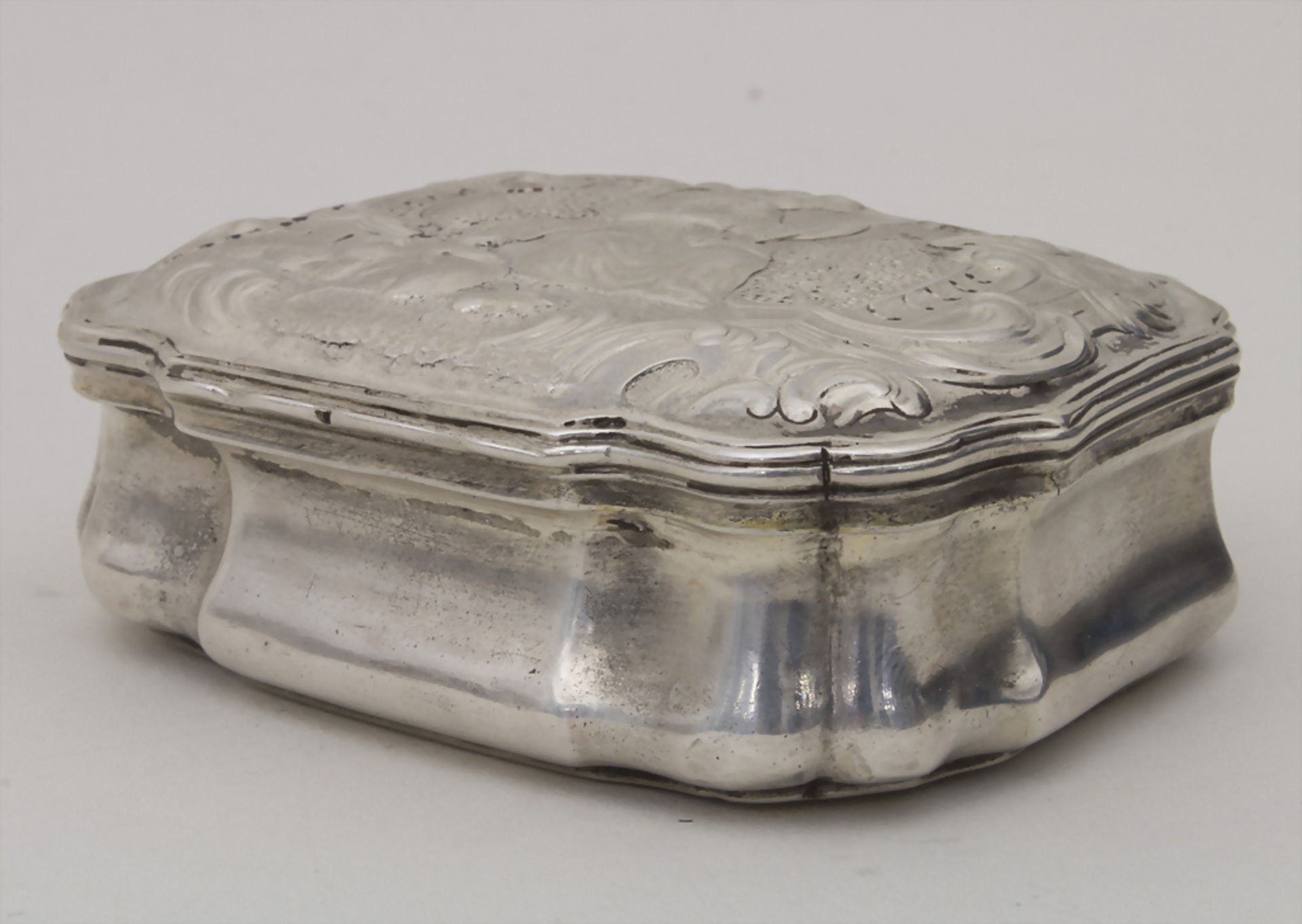 Rokoko Tabatiere / Schnupftabakdose / A silver Baroque snuffbox, deutsch, 18. Jh. - Bild 5 aus 8