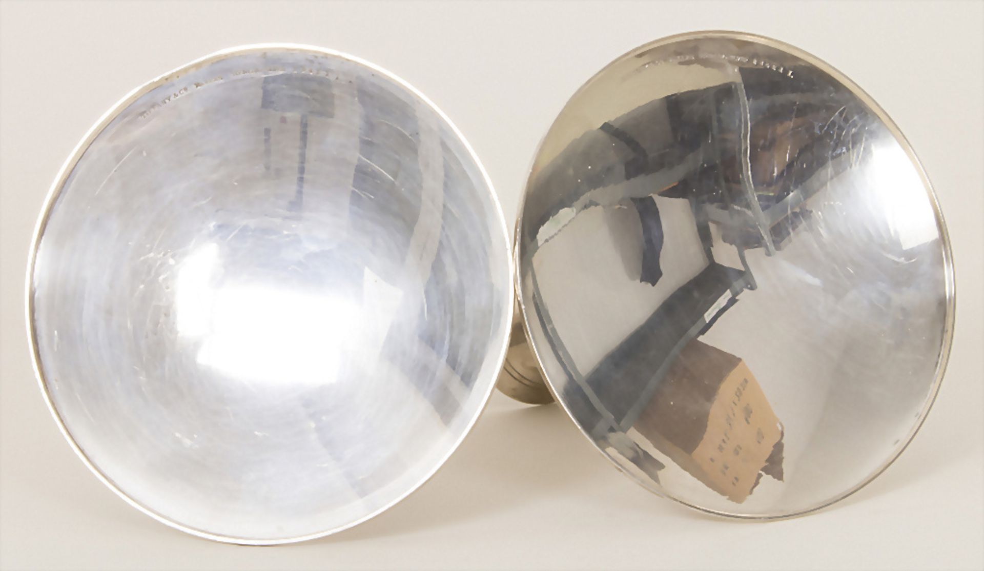 Paar Kerzenleuchter / A pair of silver candlesticks, Tiffany & Co., New York, 1956-1965 - Image 4 of 5
