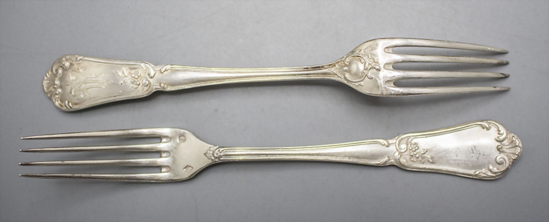 24 tlg. Besteck / A 24-piece set of silver cutlery, Hènin & Cie, Paris, um 1870 - Bild 2 aus 8