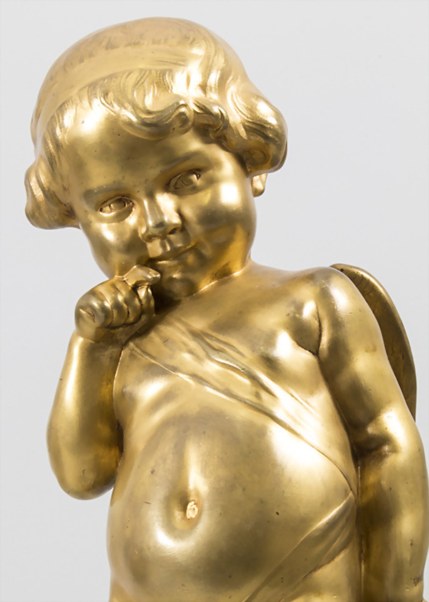 Lucienne Antoinette Heuvelmanns (1885-1944), Bronze 'Nachdenklicher Amor' / A bronze sculpture ... - Bild 6 aus 9