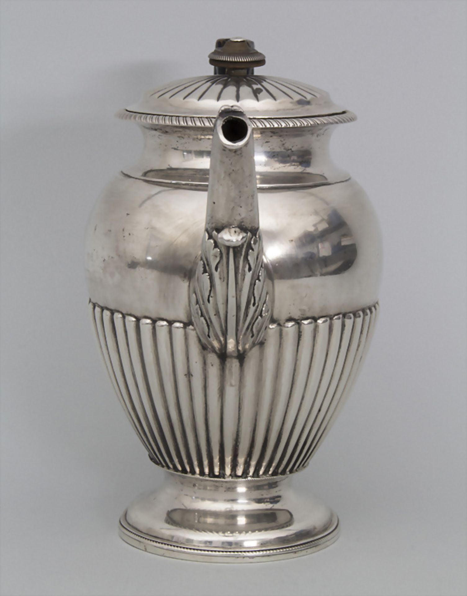 Große Teekanne / A large silver tea pot, Bene Ranninger, Wien, 1831 - Image 2 of 7