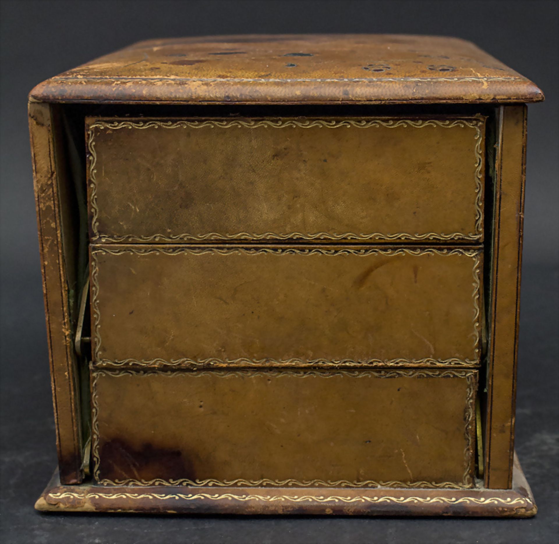 Jugendstil Nähkästchen / An Art Nouveau sewing box, um 1900 - Bild 4 aus 6