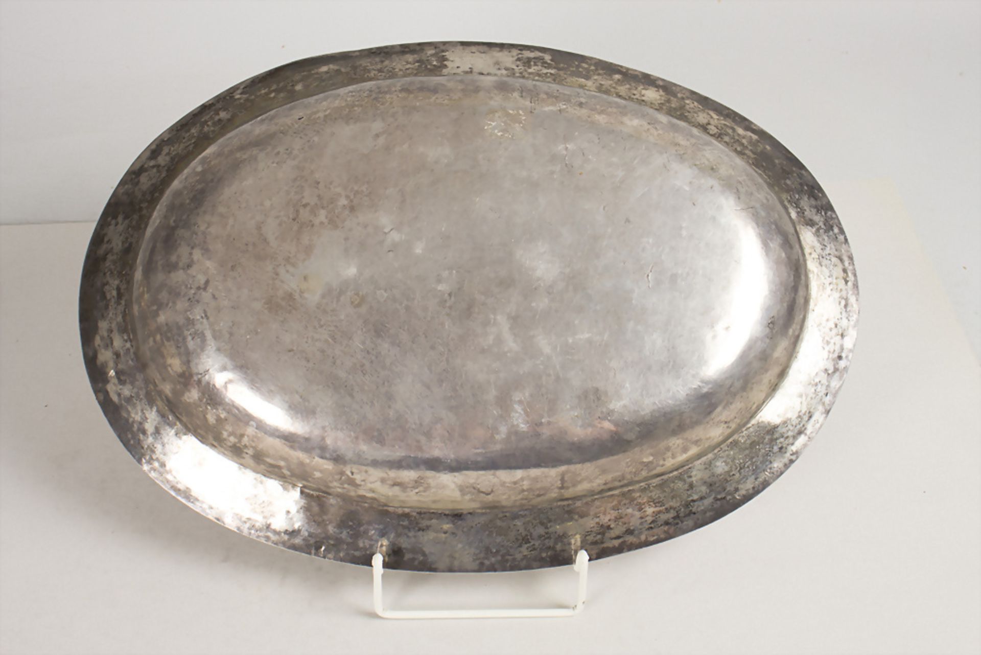 Ovale Silberschale / A large silver bowl, 18./19. Jh. - Bild 2 aus 6