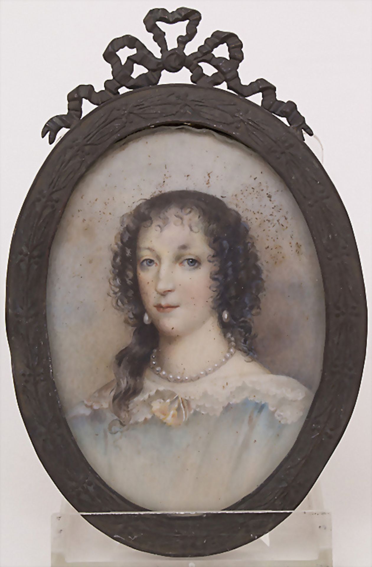 Biedermeier Miniatur Porträt 'Henrietta Maria' / An Empire miniature portrait of Henrietta ...
