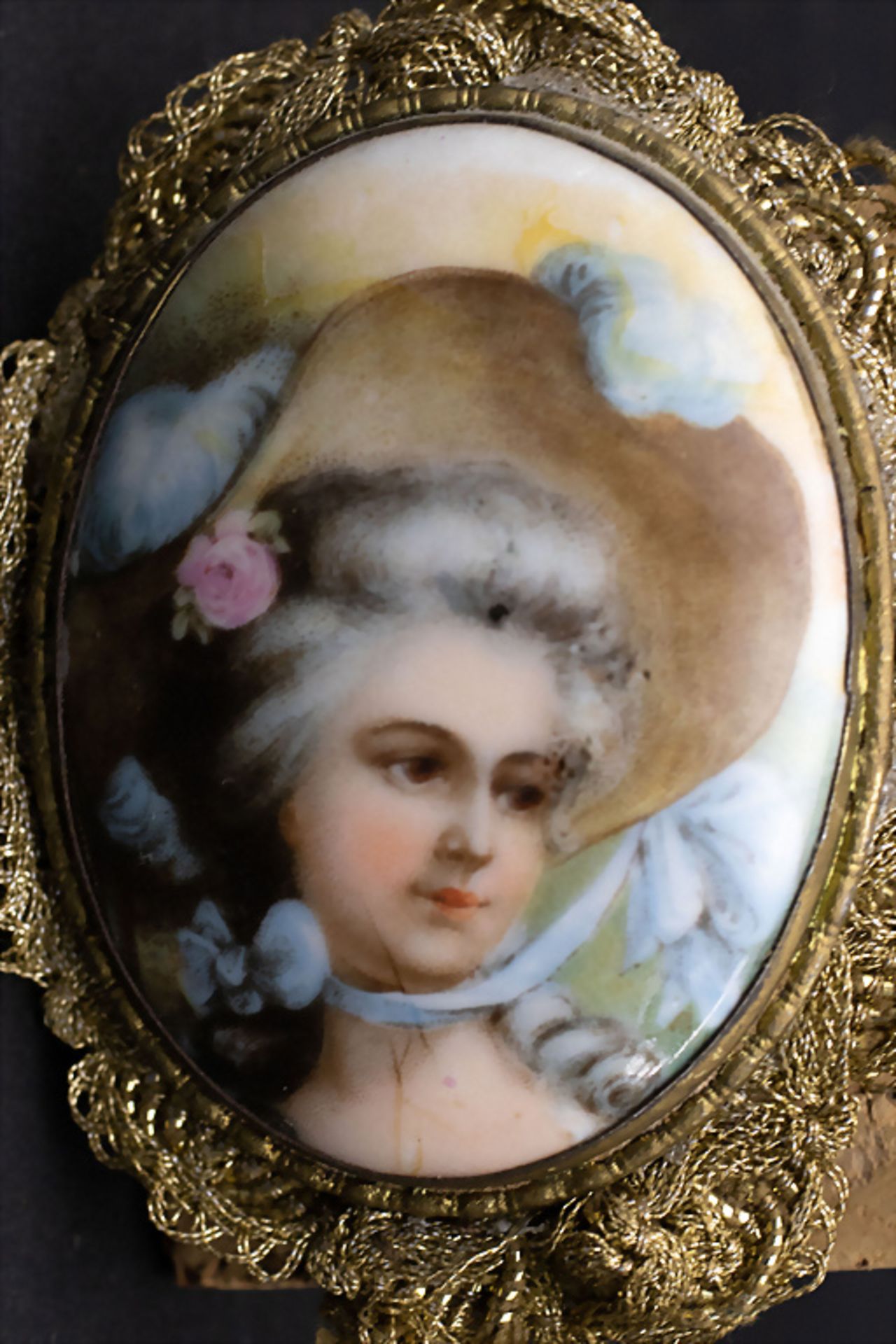 Brosche mit Miniatur Porträt einer Rokokodame / A brooch with a miniature portrait of Rococo ... - Bild 2 aus 3