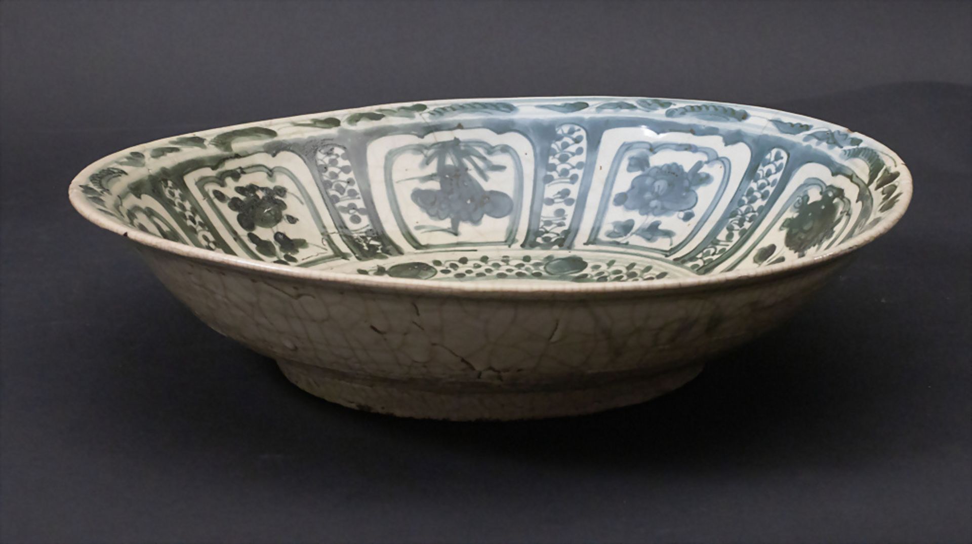 Blau-weiße Porzellanschale, Schiffwrackfund / A blue and white porcelain bowl from a ... - Image 3 of 6