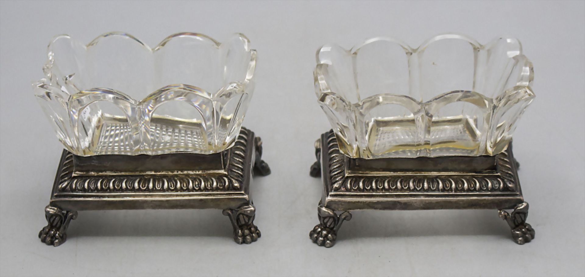 Paar Salieren / A pair of silver salt cellars, Paris, 1819-1838