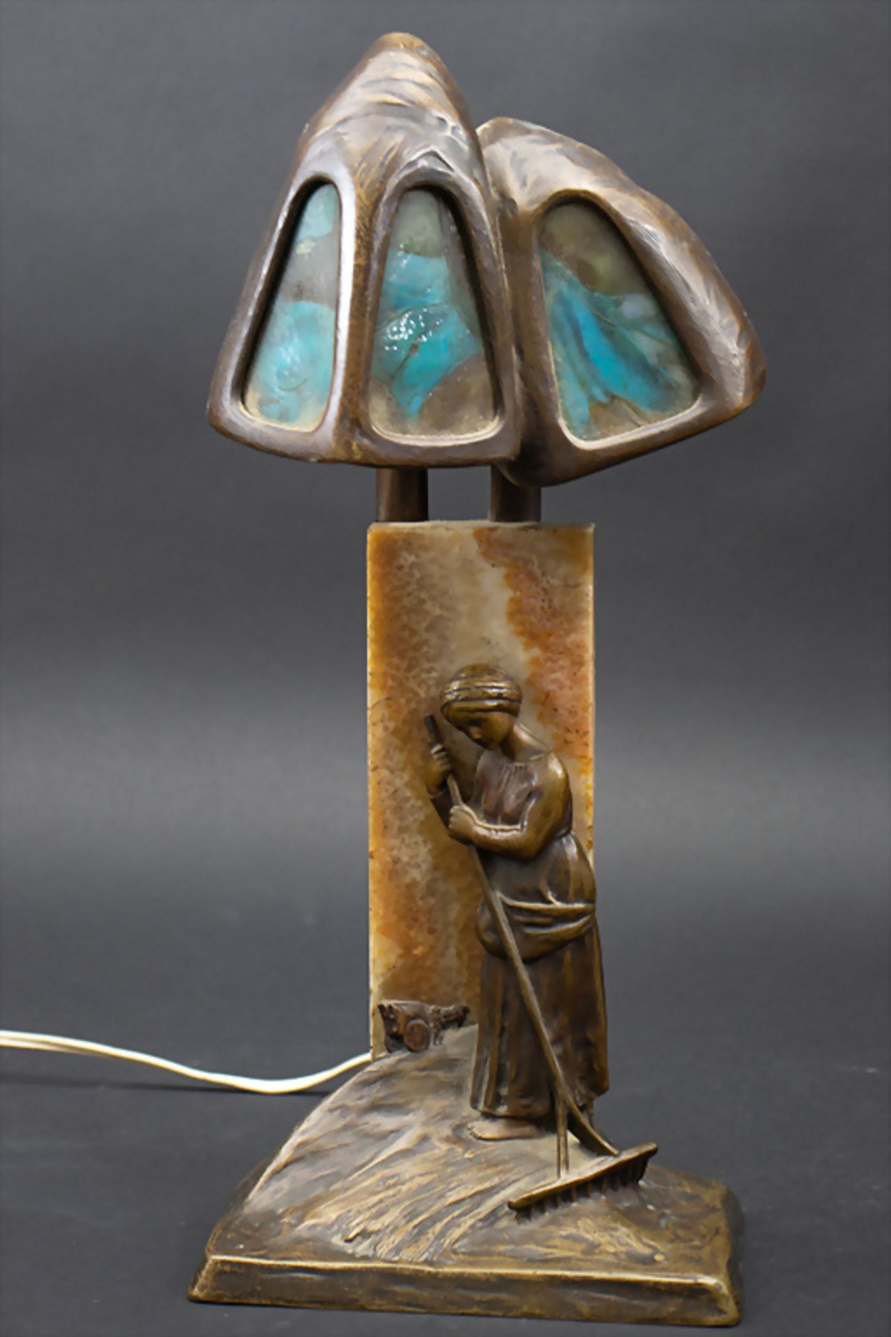 Jugendstil Tischlampe / An Art Nouveau table lamp, Peter Tereszczuk (Wybudow 1875-1963 Wien), ... - Image 3 of 8