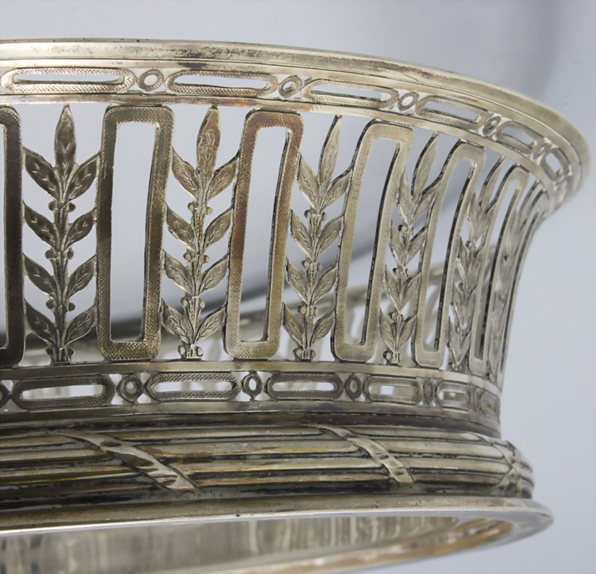 Paar Silberschalen / A pair of silver bowls, Paris, um 1900 - Image 5 of 7