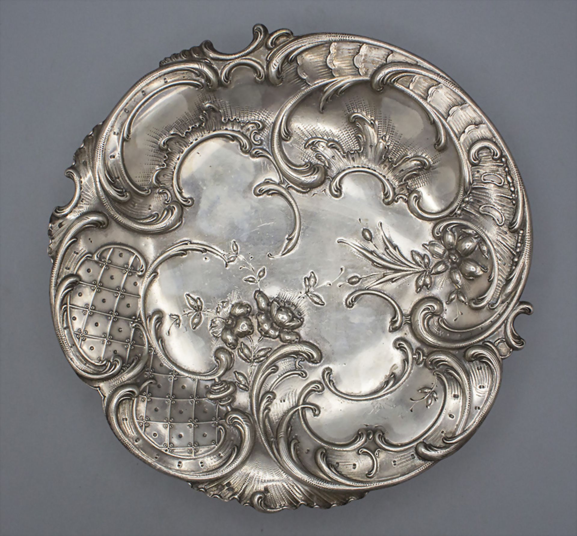 Tazza / A silver tazza, Wien, um 1870 - Bild 2 aus 6
