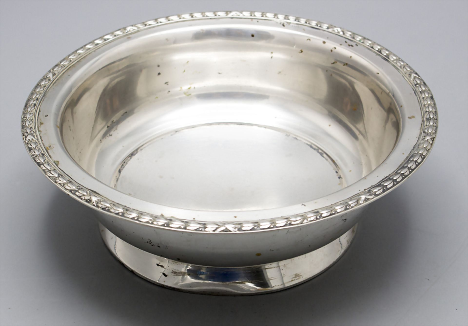 Obstschale / A silver fruit bowl, Friedmann & Lipp, Wien, nach 1872