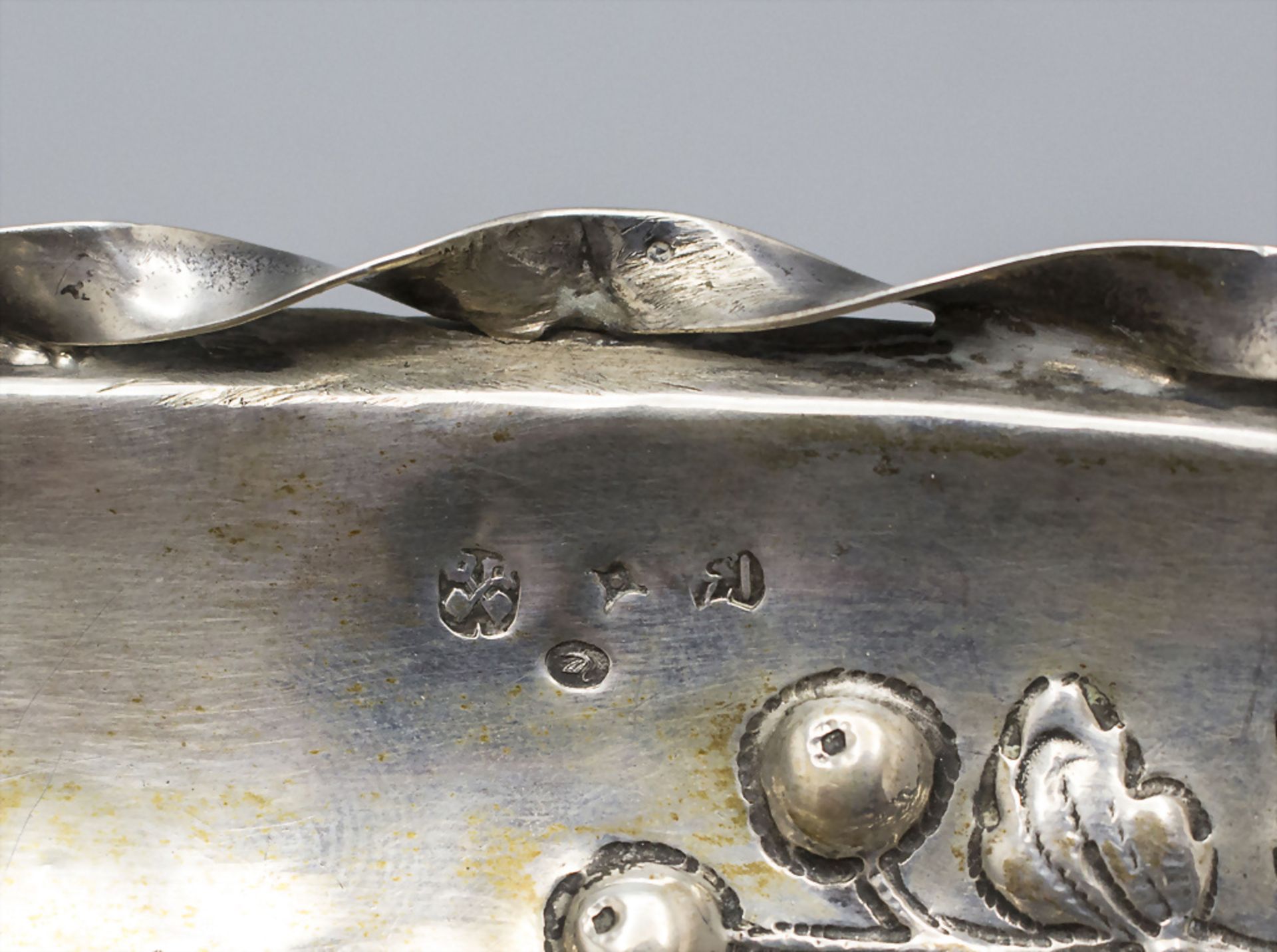 Etrog Schale / A silver bowl, Hanau, 19. Jh. - Bild 4 aus 4