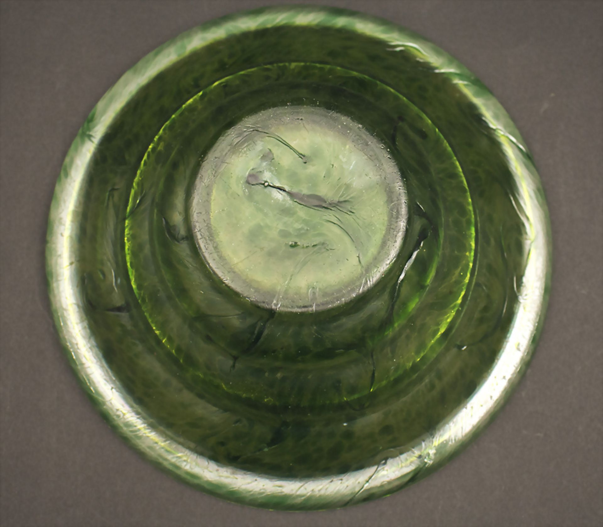 Art Déco Glasschale / An Art Deco glass bowl, Glashütte Elisabeth, um 1920 - Bild 3 aus 3
