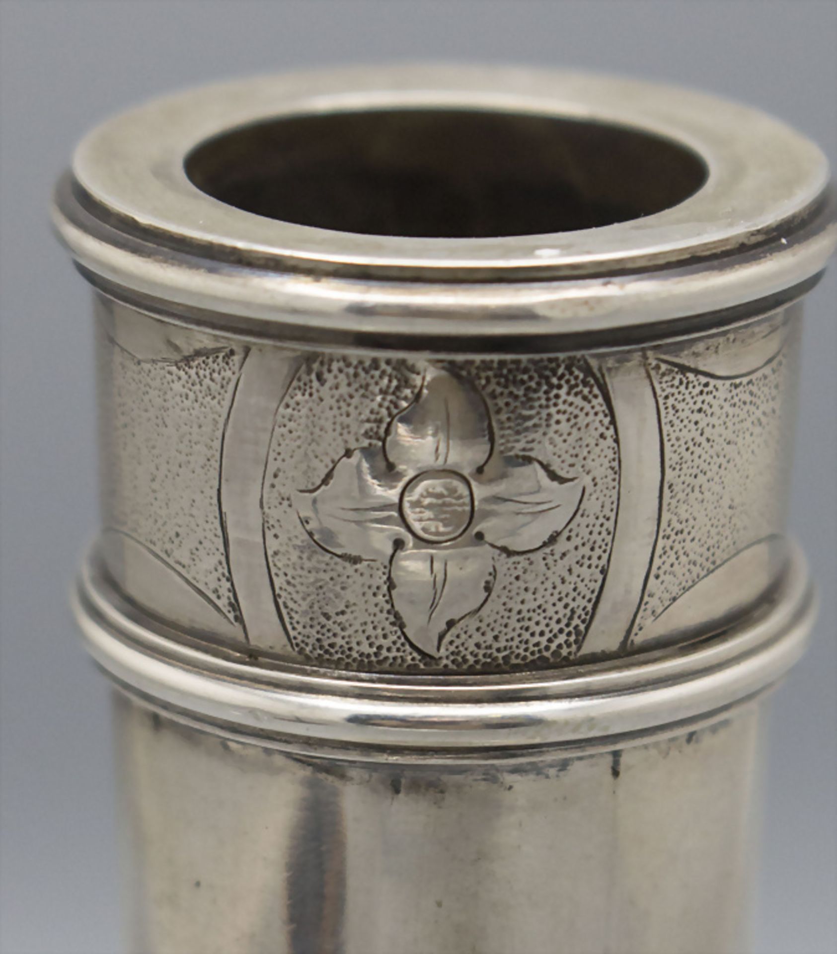 Louis-Seize Kerzenleuchter / A silver candlestick, Vatikanstadt / Roma, um 1780 - Bild 2 aus 5