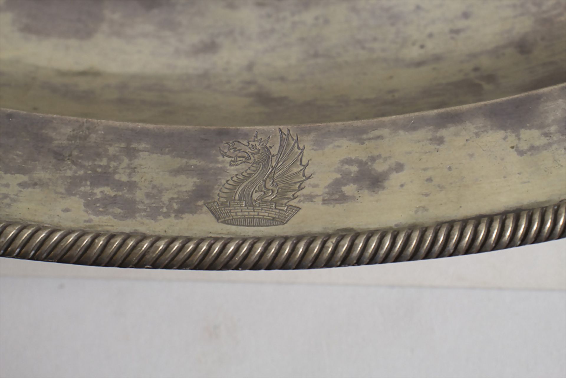 Ovale Silberschale / A large silver bowl, 18./19. Jh. - Bild 4 aus 6
