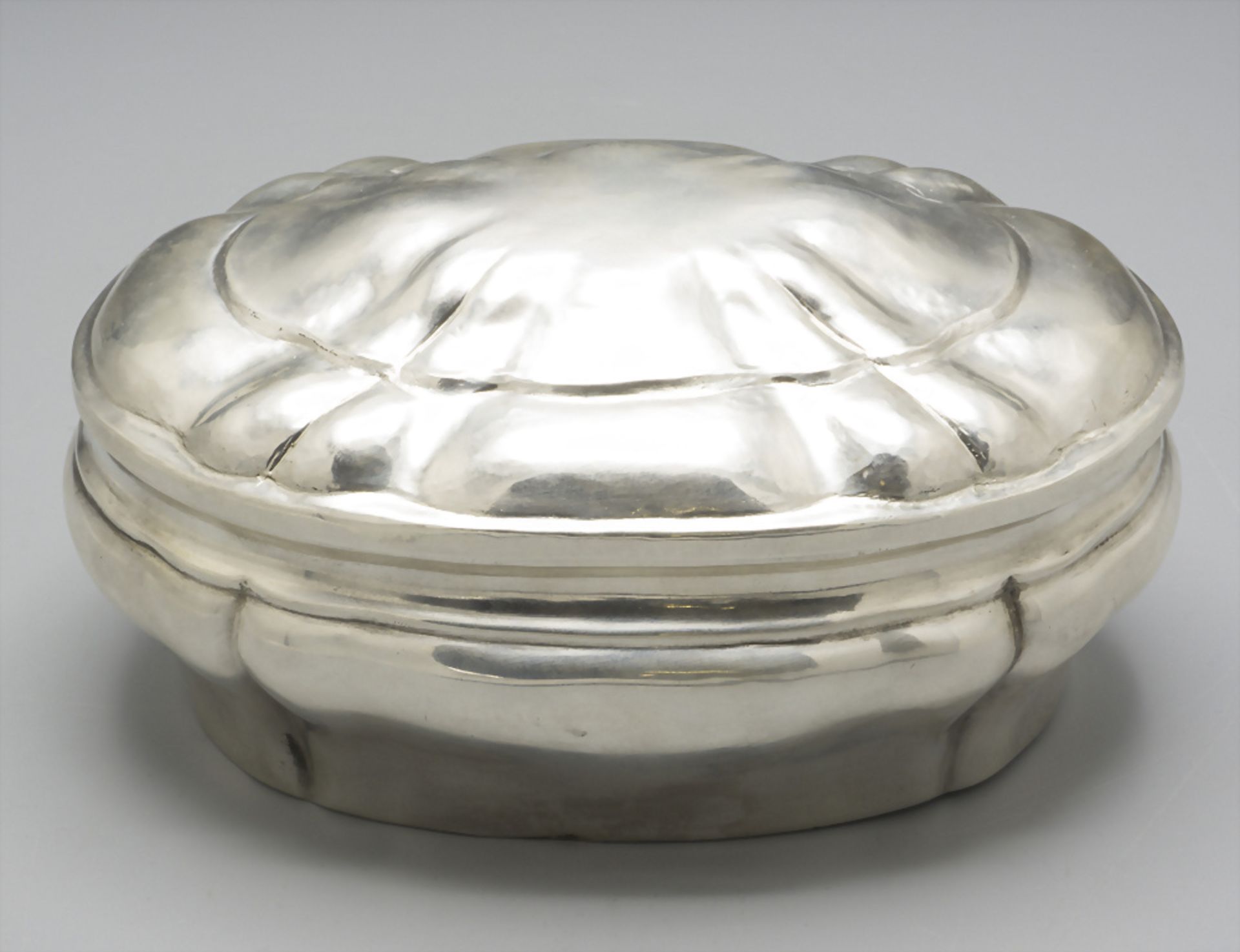 Barock Zuckerdose / A Baroque silver sugar box, Wien, 1755 - Image 2 of 8