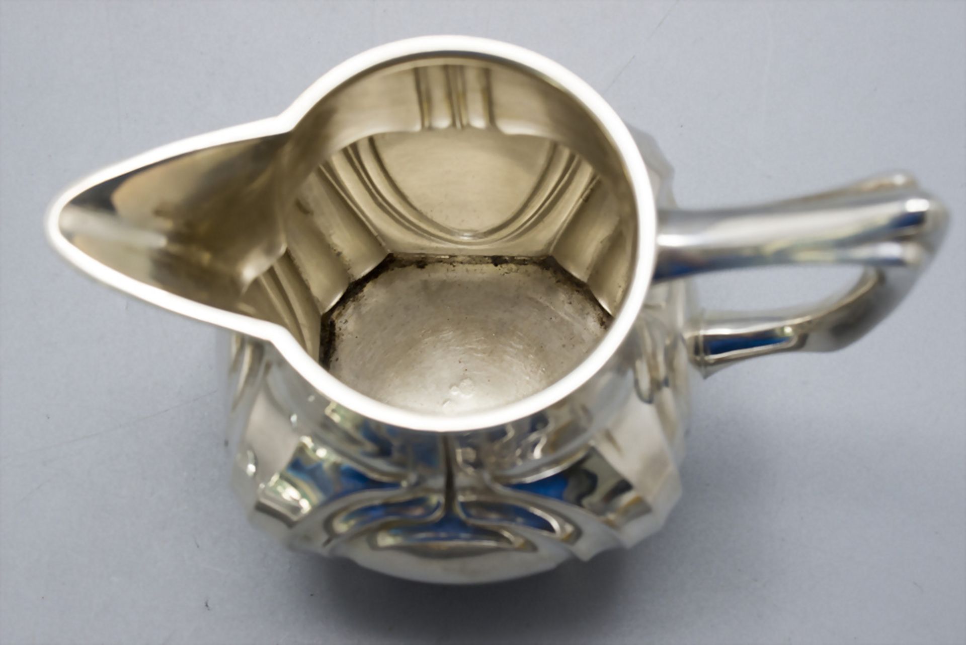 Jugendstil Teeservice / An Art Nouveau silver tea set, Wien, um 1900 - Image 11 of 11