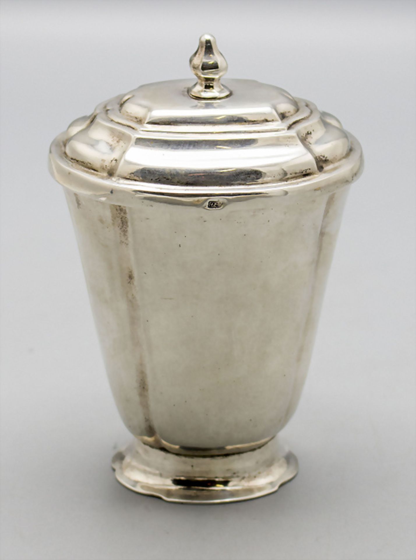 Barock Deckelbecher / A lidded beaker, wohl Joseph Moser, Wien, um 1748