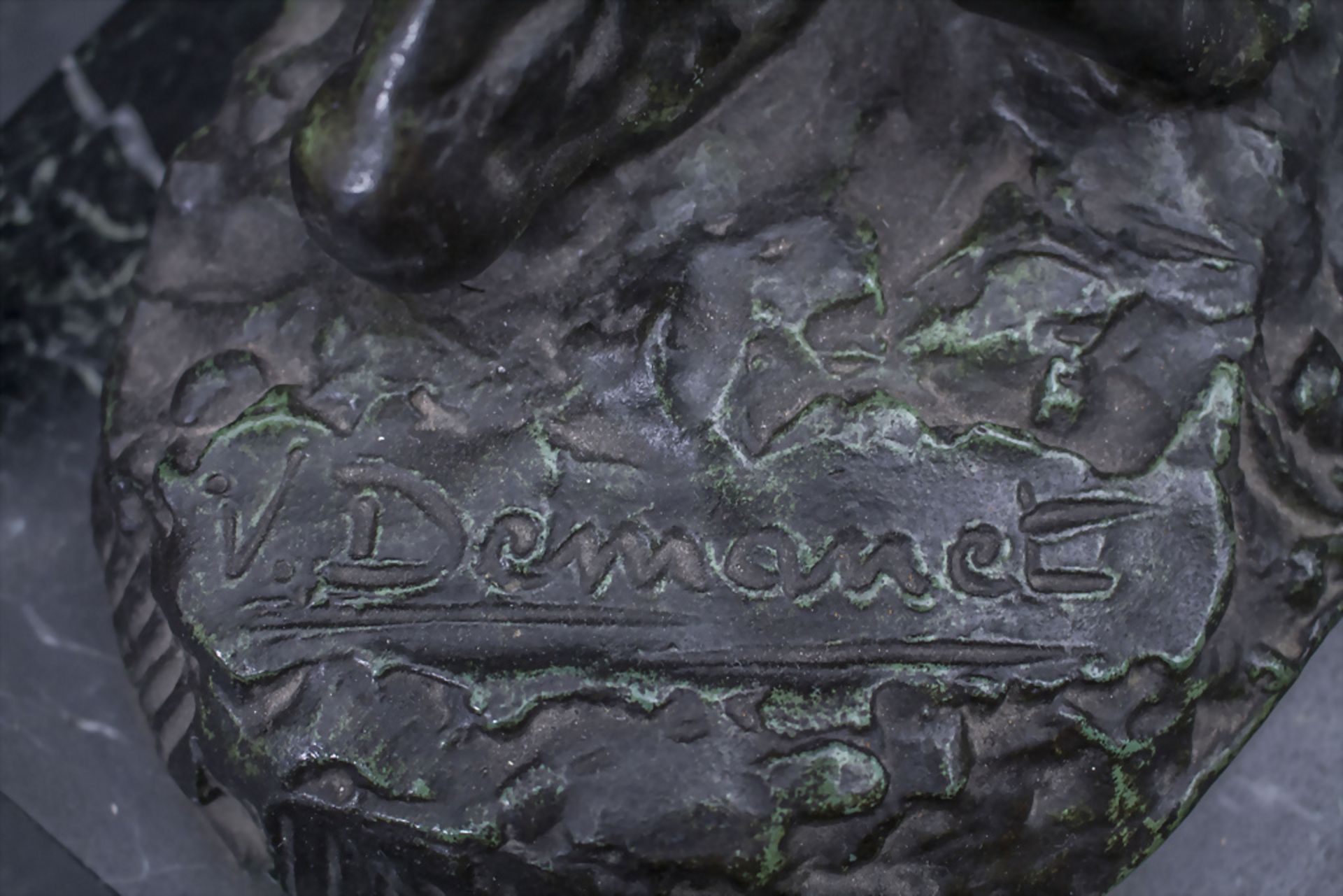 Victor DEMANET (1895-1964), Bronzeplastik 'Muskulöser Arbeiter im Steinbruch', Frankreich / ... - Image 7 of 8