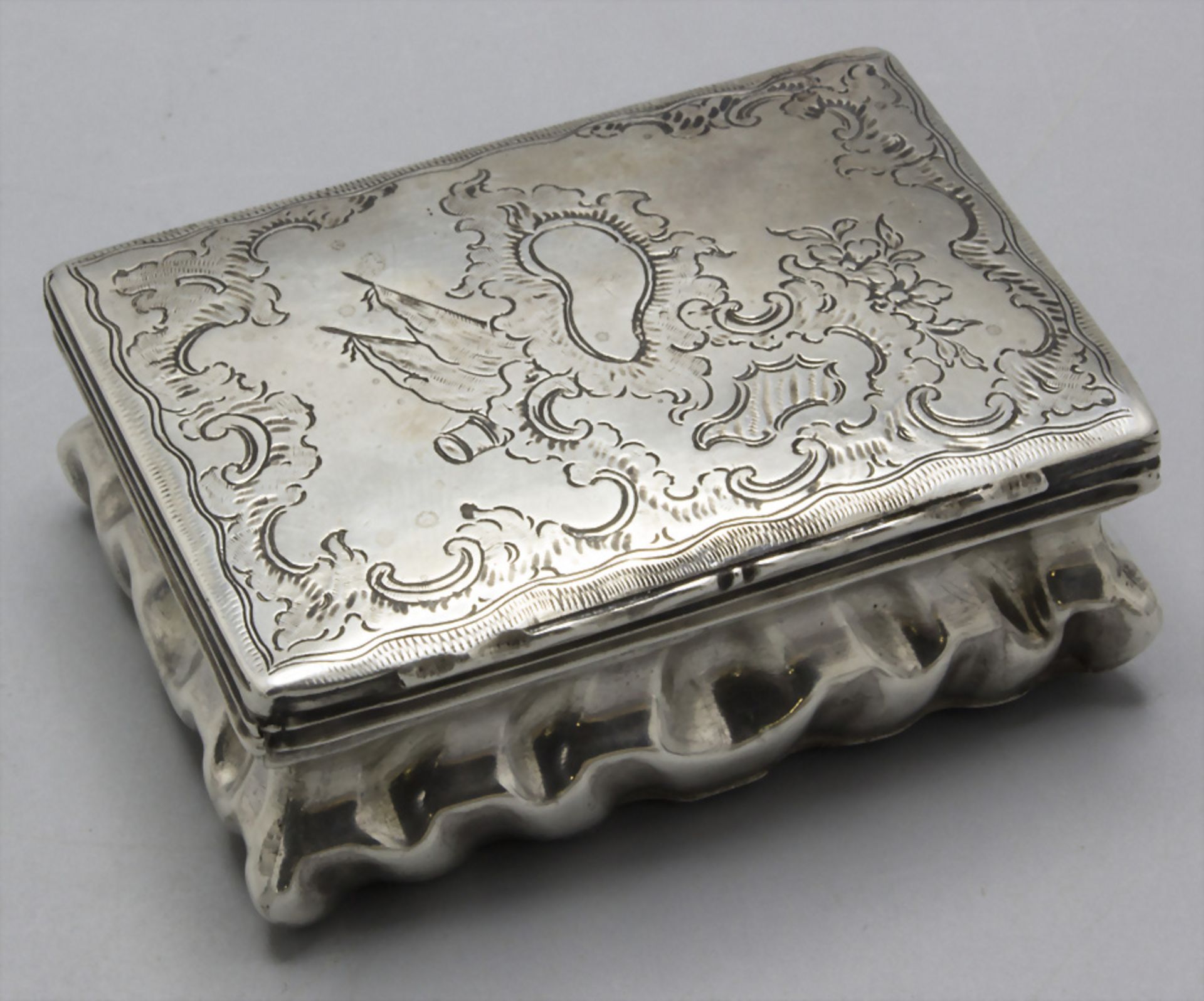 Rokoko Tabatiere / Schnupftabakdose / A silver Rococo snuffbox, Munoz, Cordoba, 1769 - Image 2 of 7