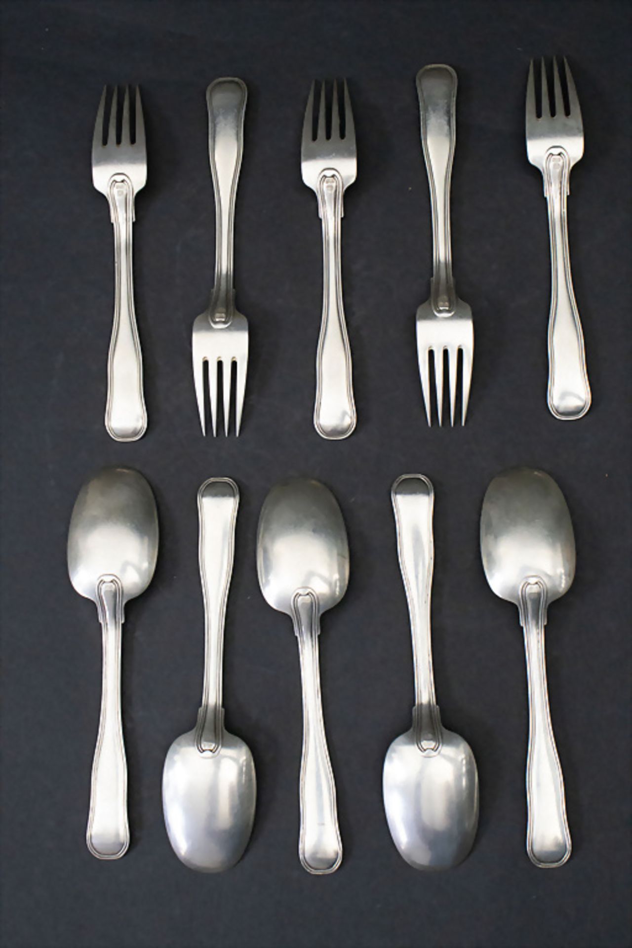 5 Kuchengabeln und 5 Dessertlöffel 'Old Danish' / 5 silver cake forks and 5 silver dessert ... - Bild 2 aus 6