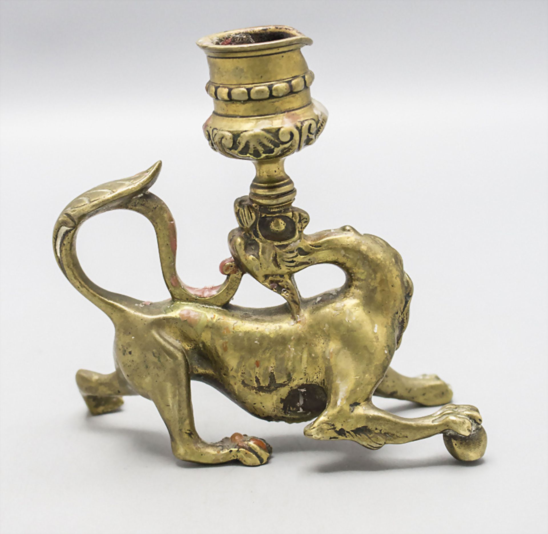 Bronzeleuchter 'Drache' / A bronze candle holder with a dragon, Frankreich, 19. Jh. - Image 2 of 5