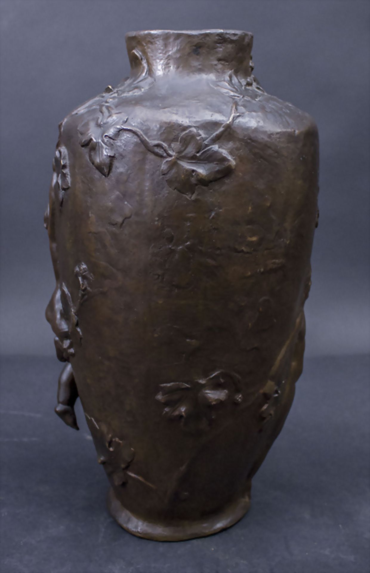 Paul MOREAU-VAUTIER (1871-1936), große Bronze Vase / A large bronze vase, um 1900 - Bild 5 aus 8