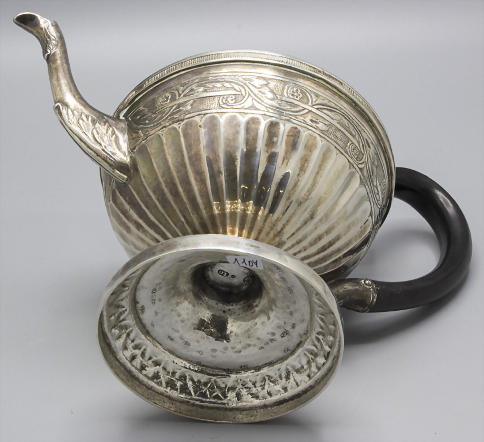 Klassizismus Teekanne / A Classicism silver tea pot, Johann Jakob Herman Grabe, Augsburg, 1800 - Bild 6 aus 10