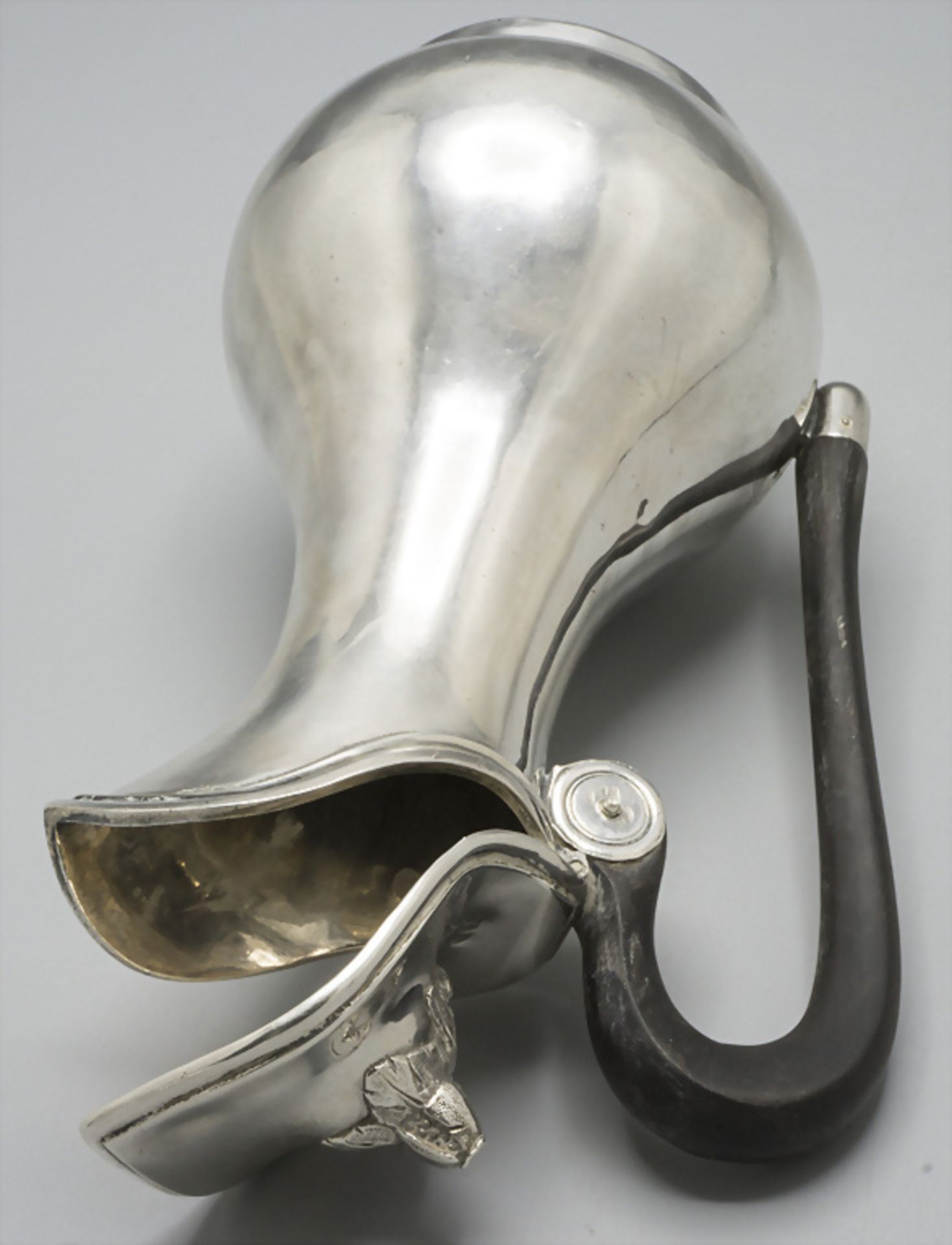 Weinkrug / A silver wine jug, Pierre Joubert, Paris, 1798-1809 - Bild 3 aus 8