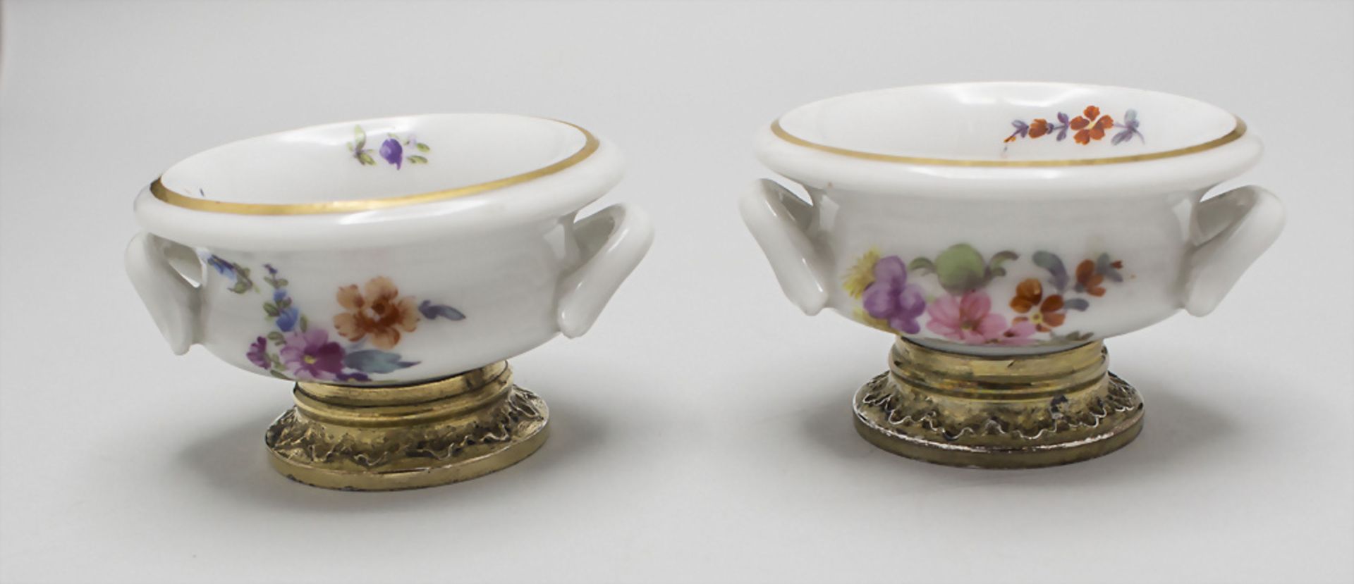 4 Gewürzschälchen mit Silbermontur / A set of four salt cellars with silver mount, Meissen, ... - Bild 5 aus 6